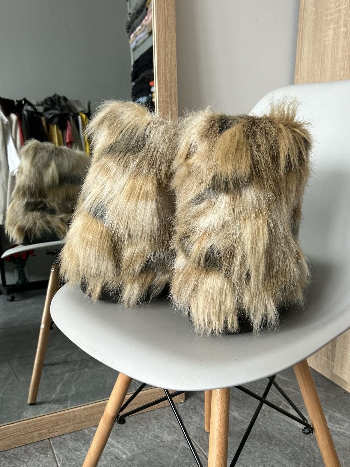 Japanese Brand FAUX FUR RICK OWENS VIBE YETI BOOTS STYLE hysteric glamour Size US 8.5 / EU 41-42 - 13 Thumbnail