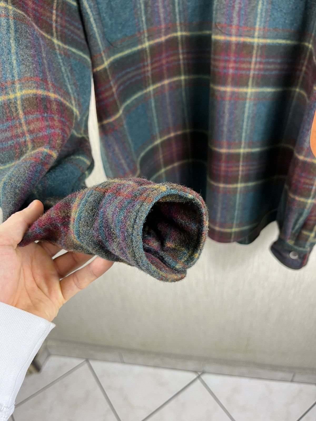 Flannel × Gant × Vintage Vintage 90s Gant plaid wool overshirt flannel checked suede Size US XL / EU 56 / 4 - 19 Thumbnail