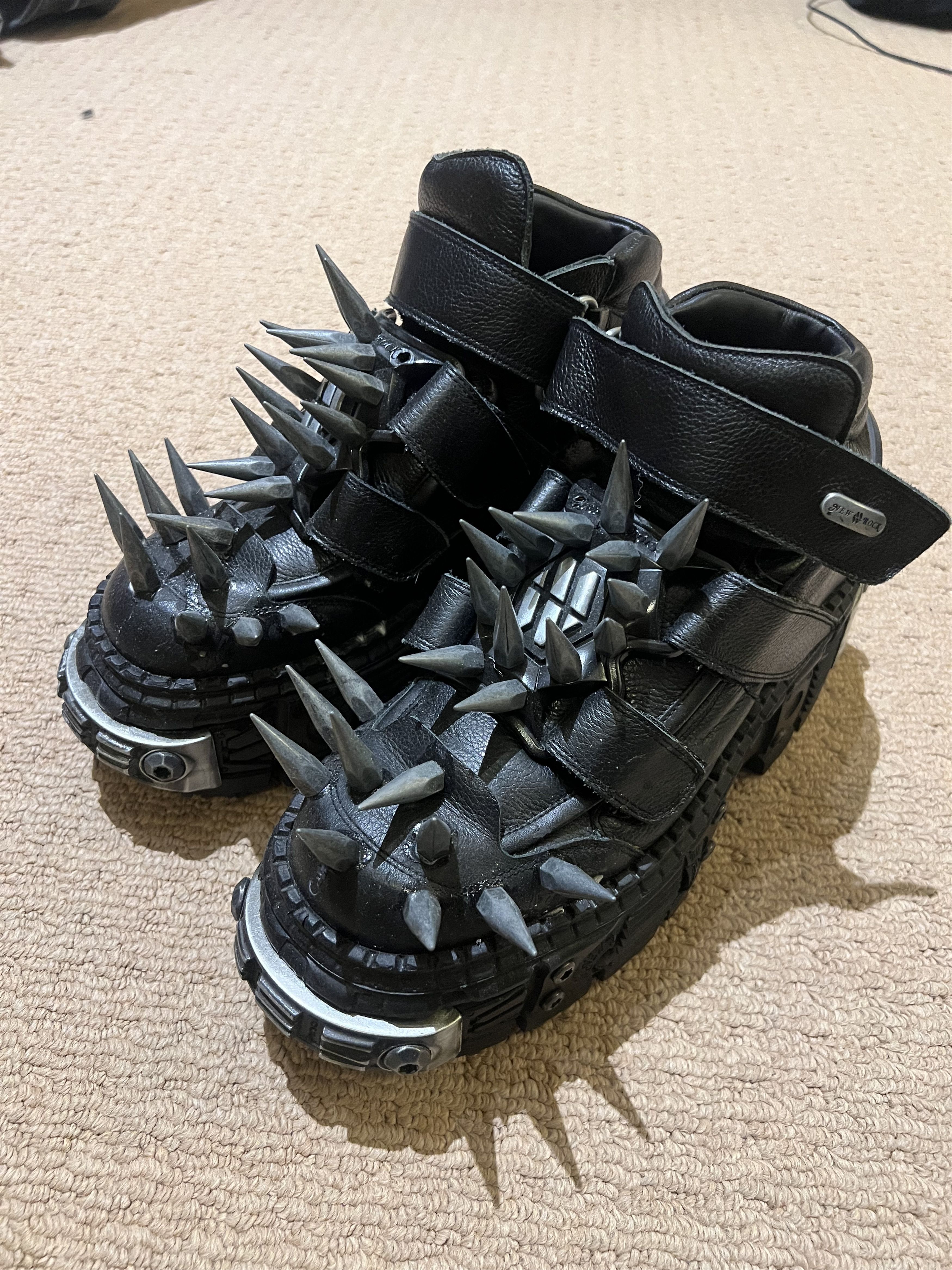 New Rock New Rock custom spiked Size US 10 / EU 43 - 1 Thumbnail