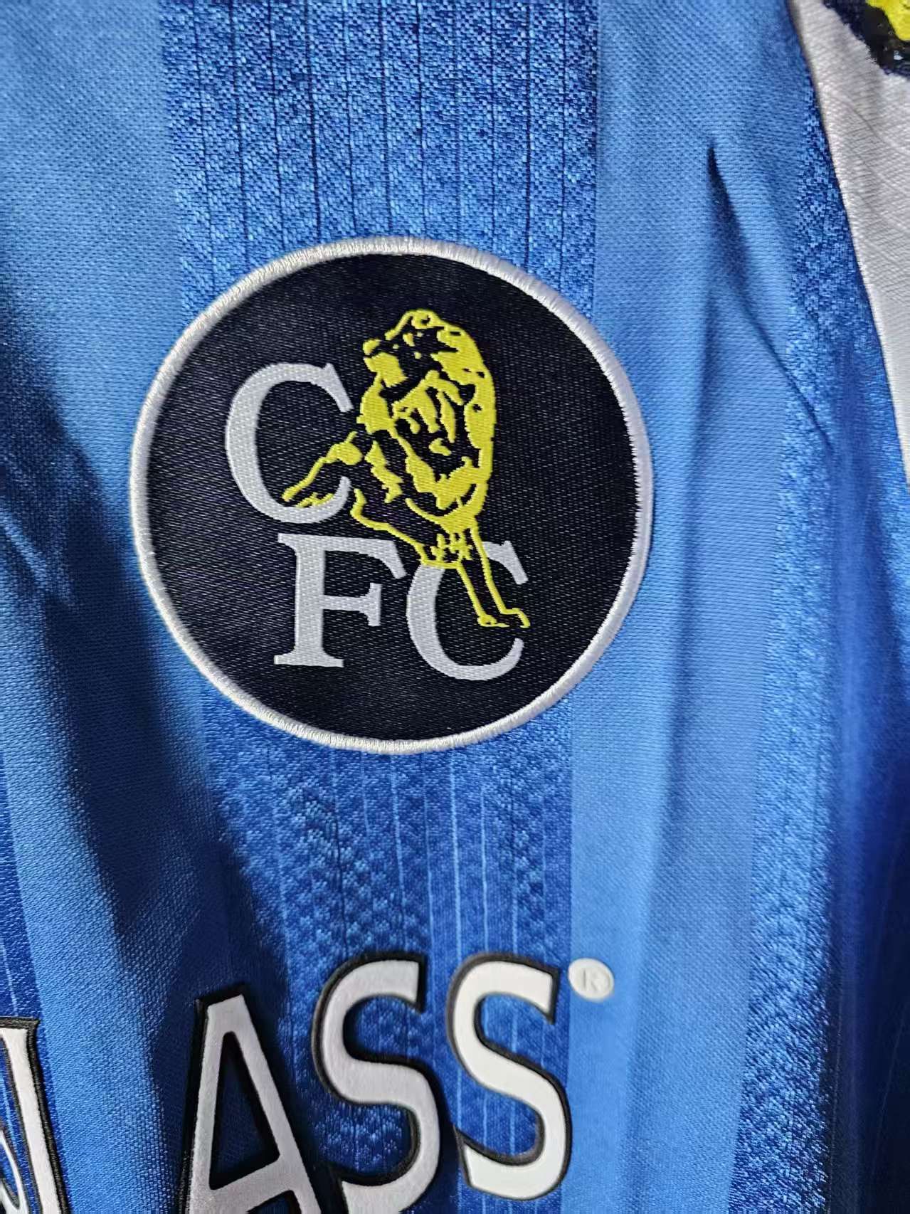 Other 1997 1999 Chelsea 25 Gianfranco Zola Jersey Home Size US XL / EU 56 / 4 - 4 Thumbnail