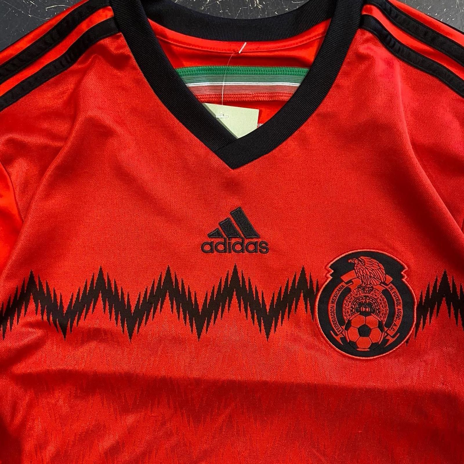 Adidas 2013 Adidas Mexico Away FIFA Soccer Jersey Size US M / EU 48-50 / 2 - 5 Thumbnail