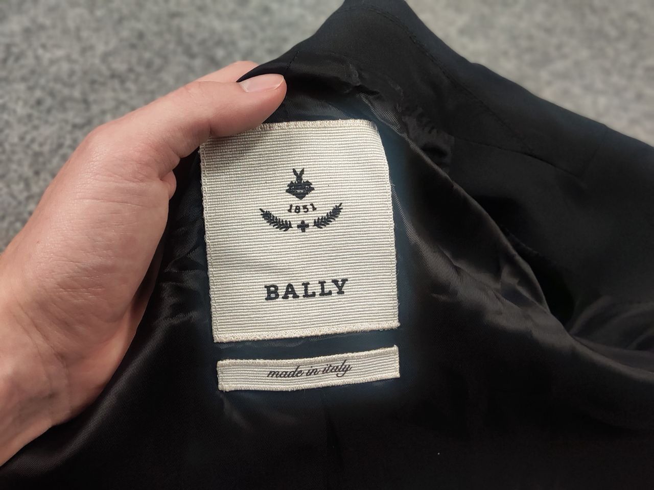 Bally Bally Italy Design Luxury Blazer Jacket Wool Blend Black Size L / US 10 / IT 46 - 13 Thumbnail