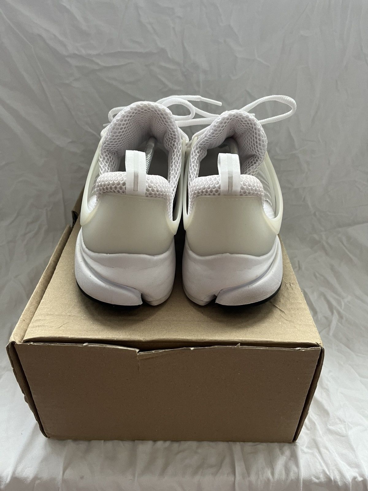 Nike Nike Air Presto « Triple White »🏳️ Size US 11 / EU 44 - 4 Thumbnail