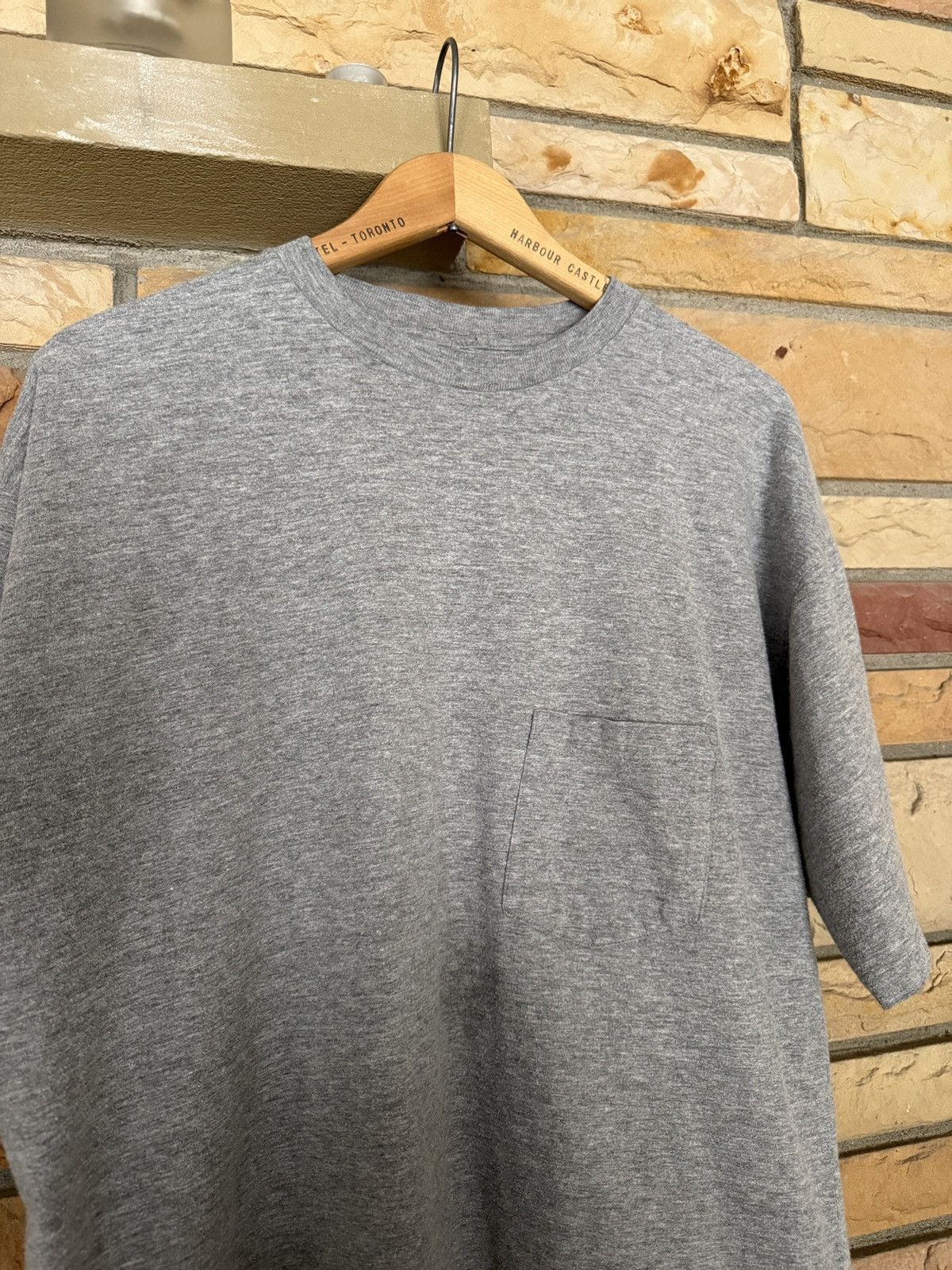 Vintage Vintage Blank Grey Pocket Tee Size US XL / EU 56 / 4 - 2 Thumbnail
