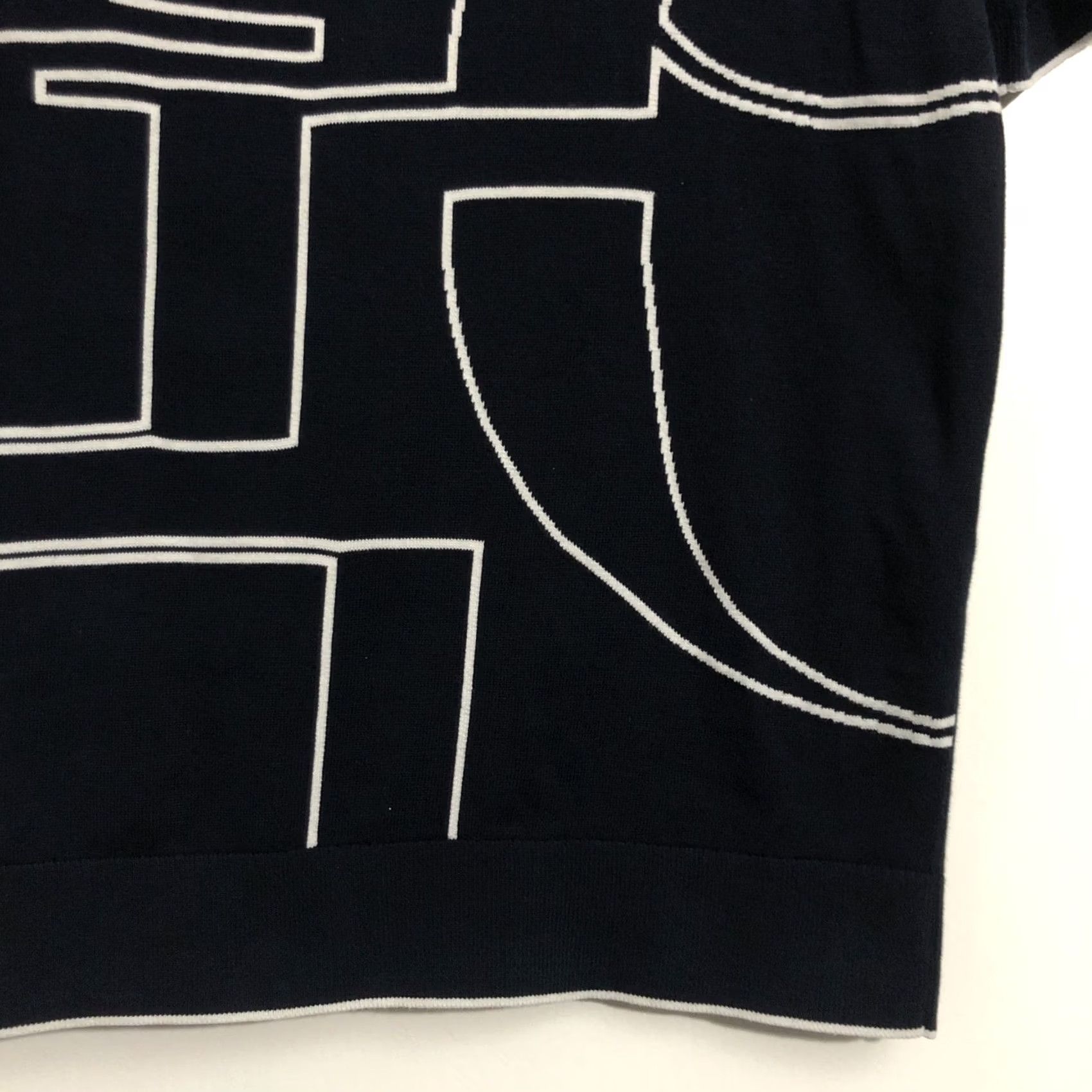 Carolina Herrera VINTAGE Carolina Herrera Polo Shirt Men Large Size US L / EU 52-54 / 3 - 6 Thumbnail
