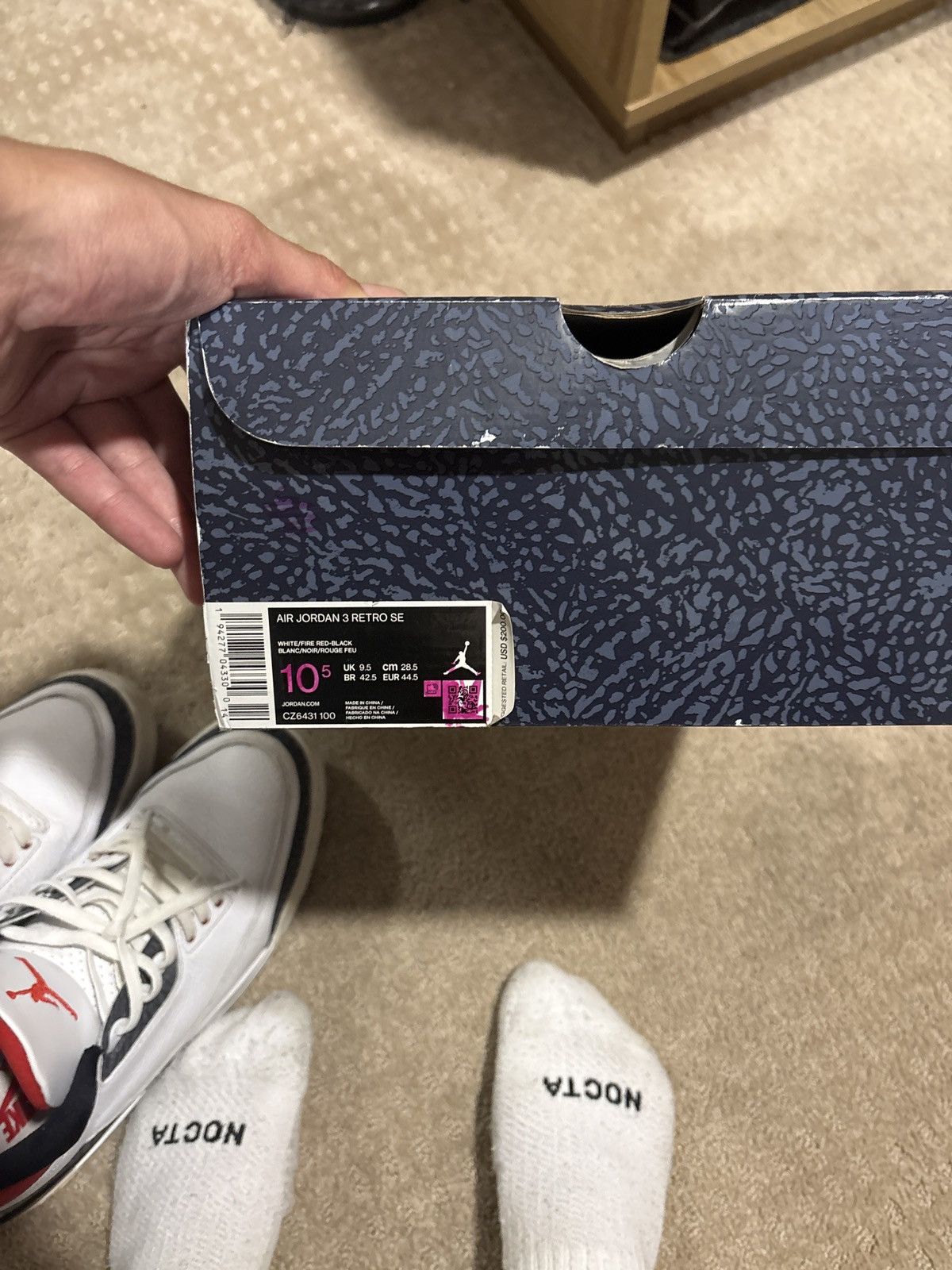 Jordan Brand Jordan 3 Fire Red Denim 2020 Size US 10.5 / EU 43-44 - 9 Thumbnail