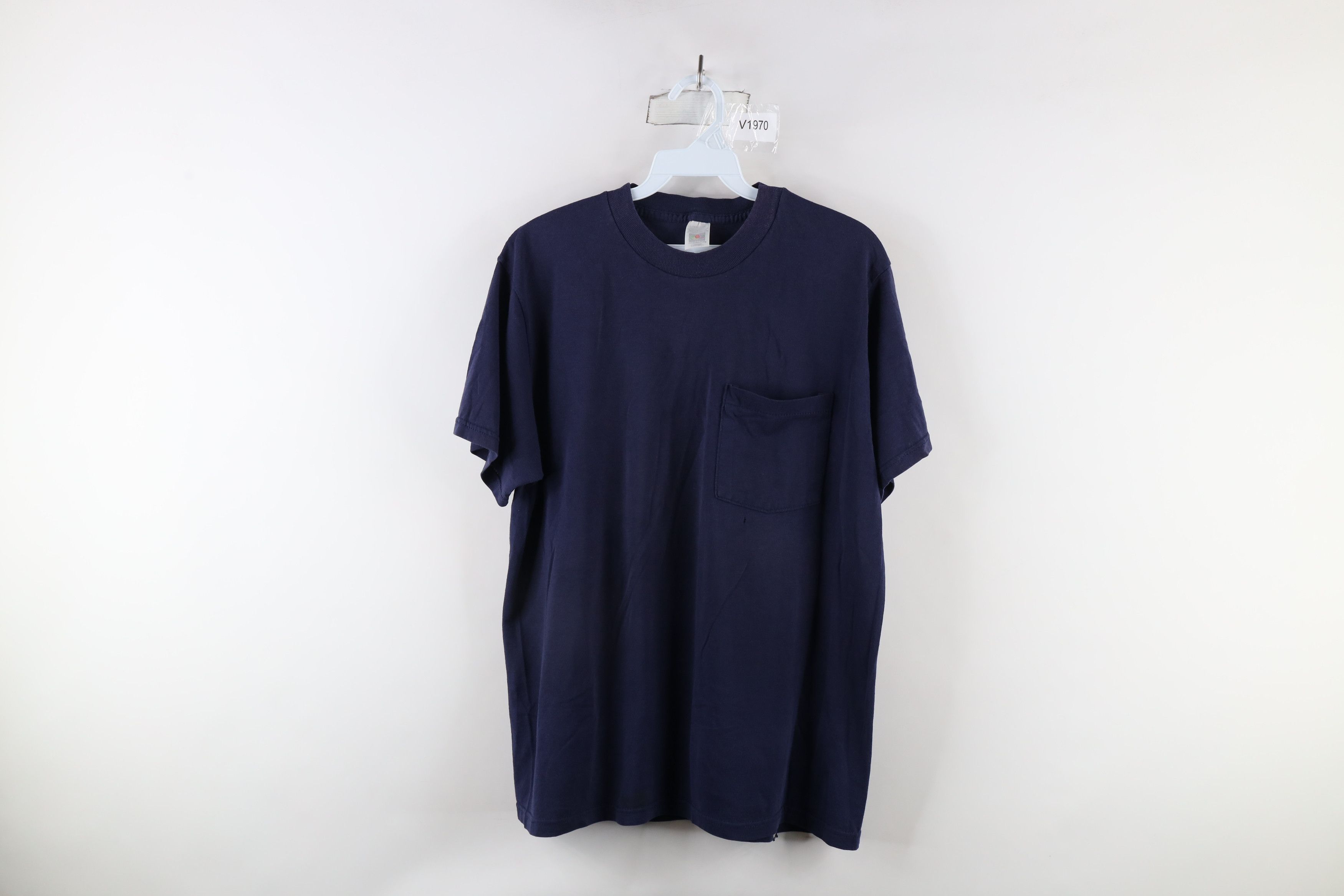 Vintage Vintage 90s Streetwear Blank Pocket T-Shirt Navy Blue Size US L / EU 52-54 / 3 - 1 Thumbnail