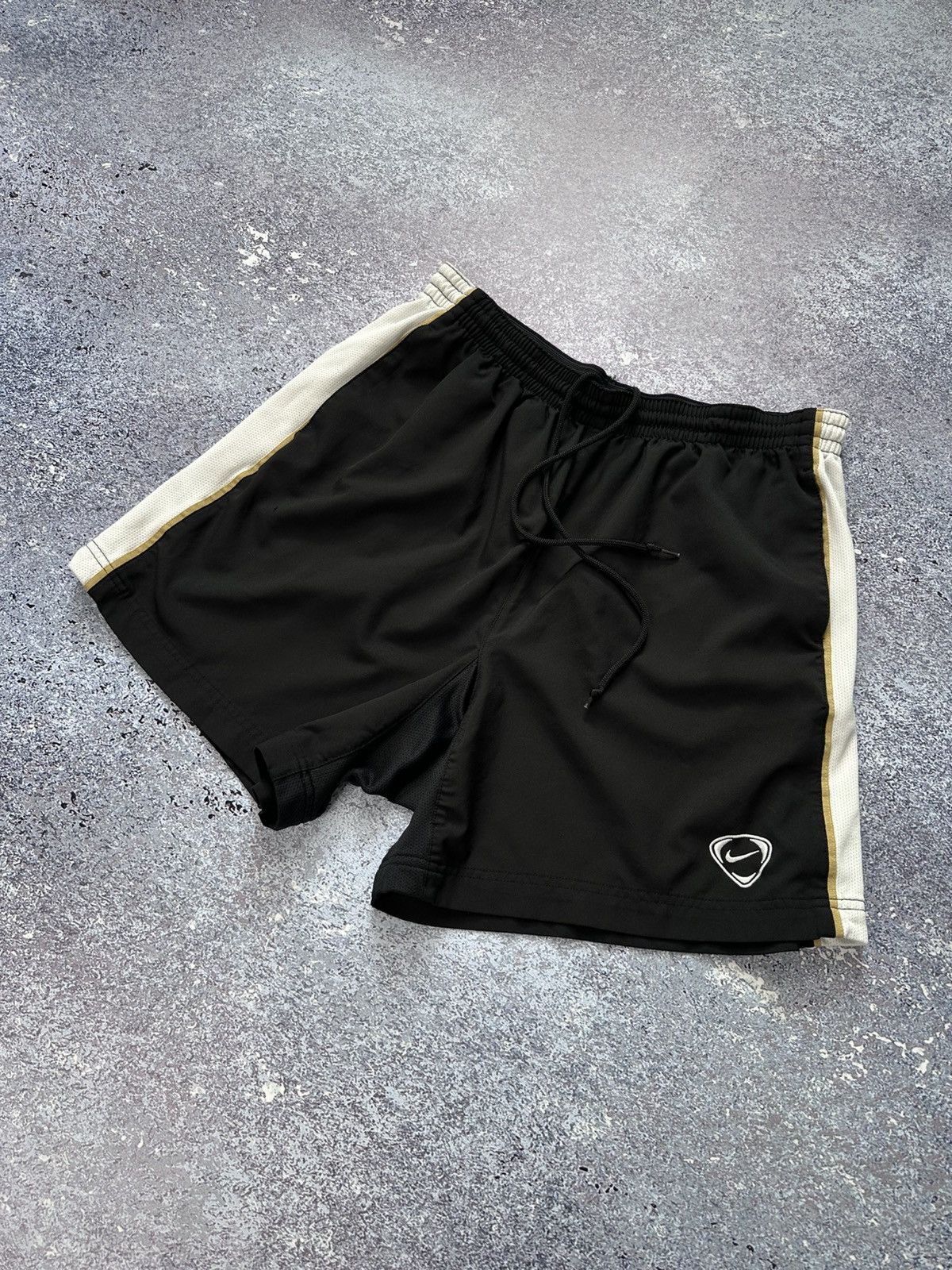 Nike Vintage Nike Total Jersey Shorts Size US 36 / EU 52 - 4 Thumbnail