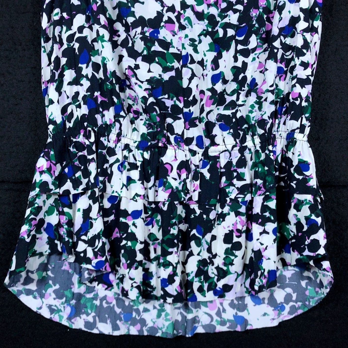 Banana Republic VINTAGE Banana Republic Womens Blouse White Multi Petite V Neck Sleeveless Tank XSP Size XS / US 0-2 / IT 36-38 - 3 Thumbnail