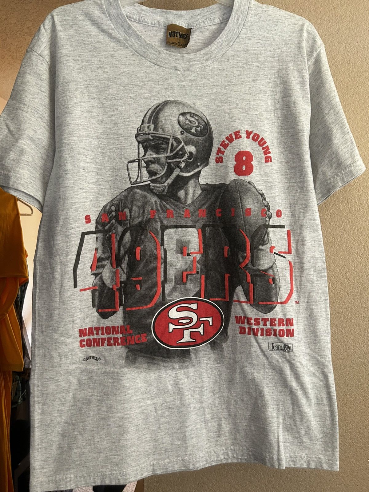 Nutmeg Vintage Steve Young 49ers Tee Size US M / EU 48-50 / 2 - 1 Thumbnail