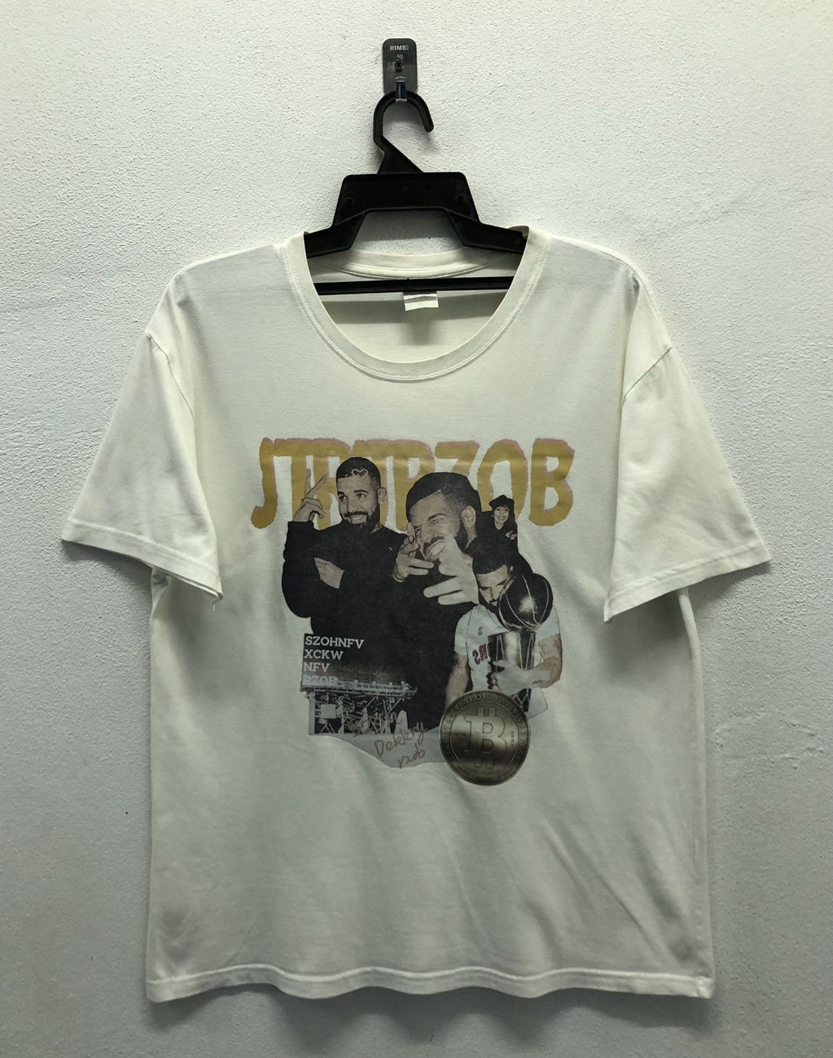 Vintage Rapper and Singer Drake T-Shirt