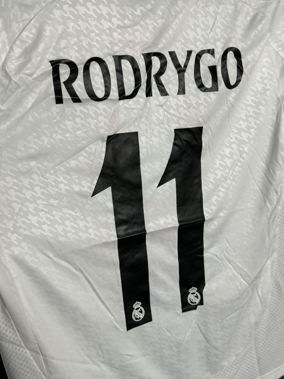 Adidas KIDS Real Madrid 24/25 Home Rodrygo Football Jersey T-Shirt Size US XS / EU 42 / 0 - 3 Thumbnail