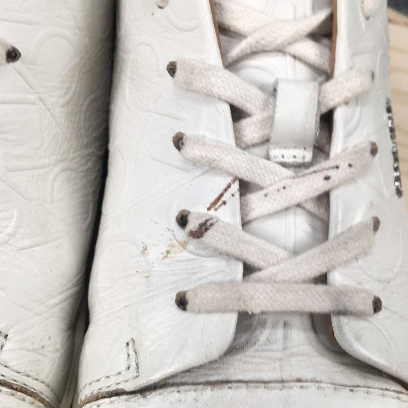 Calvin Klein Calvin Klein Shoes Womens 8.5 Imilia Low Top Lace Up Sneakers White Faux Leather Sneaker Casual Womens Size M / US 6-8 / IT 42-44 - 3 Thumbnail