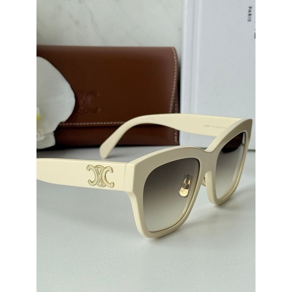 Celine NEW Celine CL40253F Triomphe Cat Eye Ivory White Sunglasses Size ONE SIZE - 5 Thumbnail