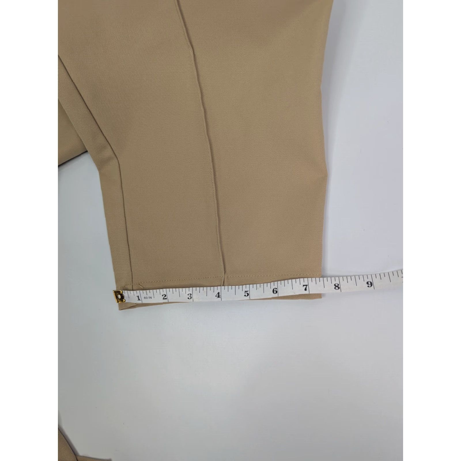The North Face The North Face W Cargo Pant Khaki Beige Regular Fit XL Womens Pockets Lightweight Zip Pocket Hiking Size 40" / US 18 - 6 Thumbnail