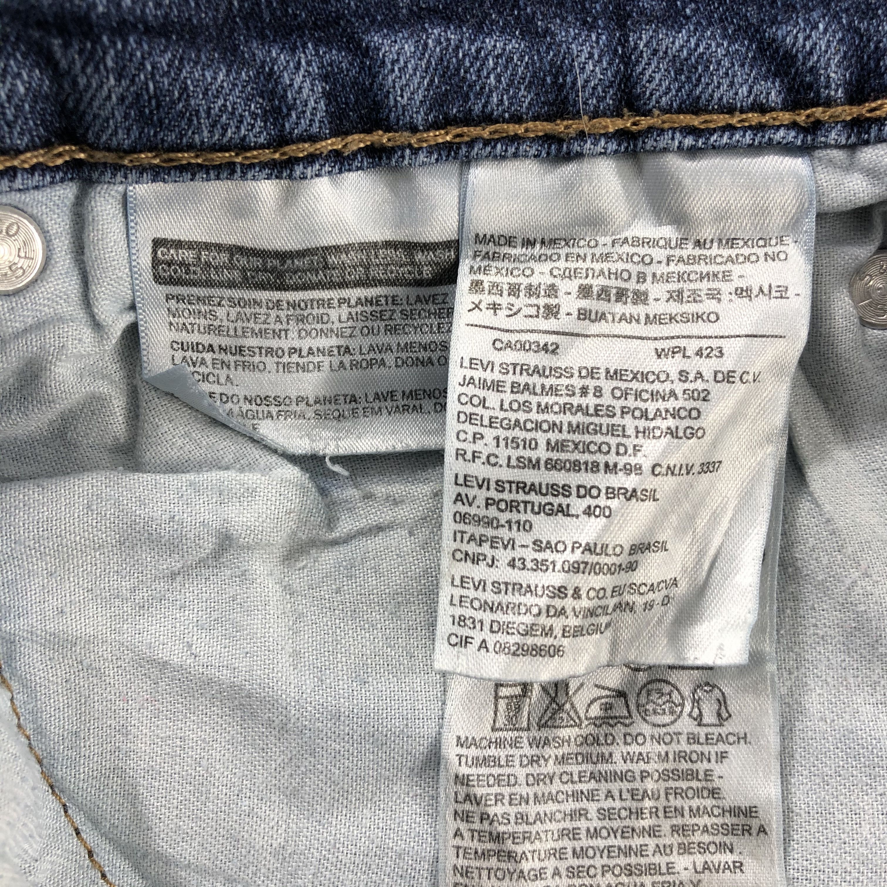 Levi's Vintage Blue Wash Levis 514 Jeans-J2308 Size US 35 - 14 Thumbnail