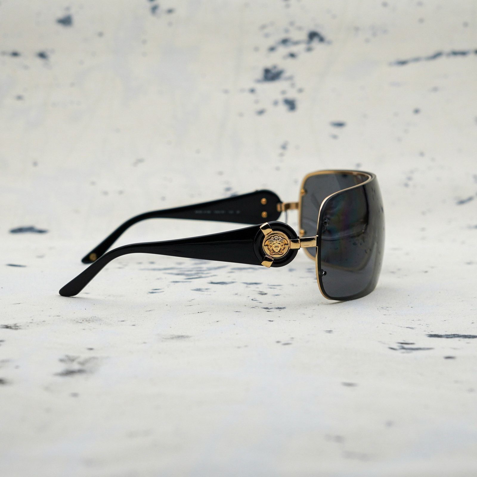 Versace mod 2126 gold medusa logo black shield sunglasses