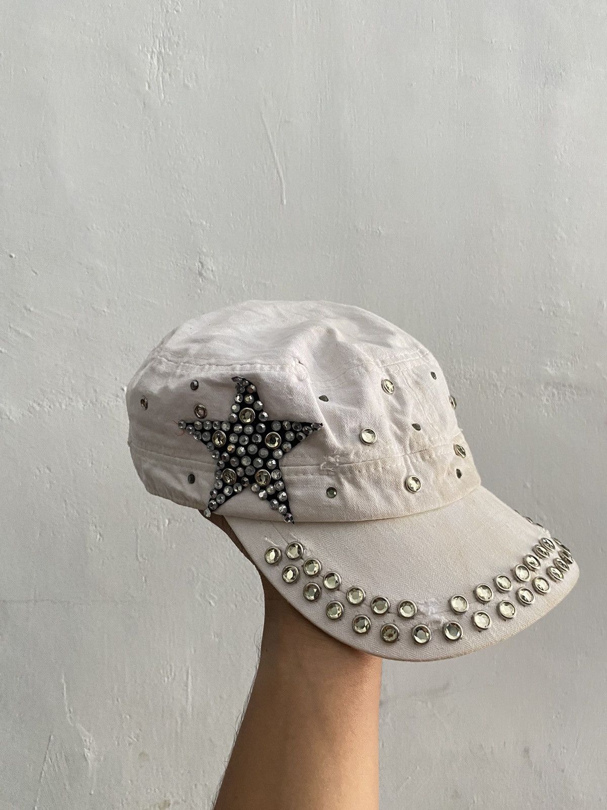 Hysteric Glamour Vintage unknwn distressed studed commando hats Size ONE SIZE - 1 Thumbnail