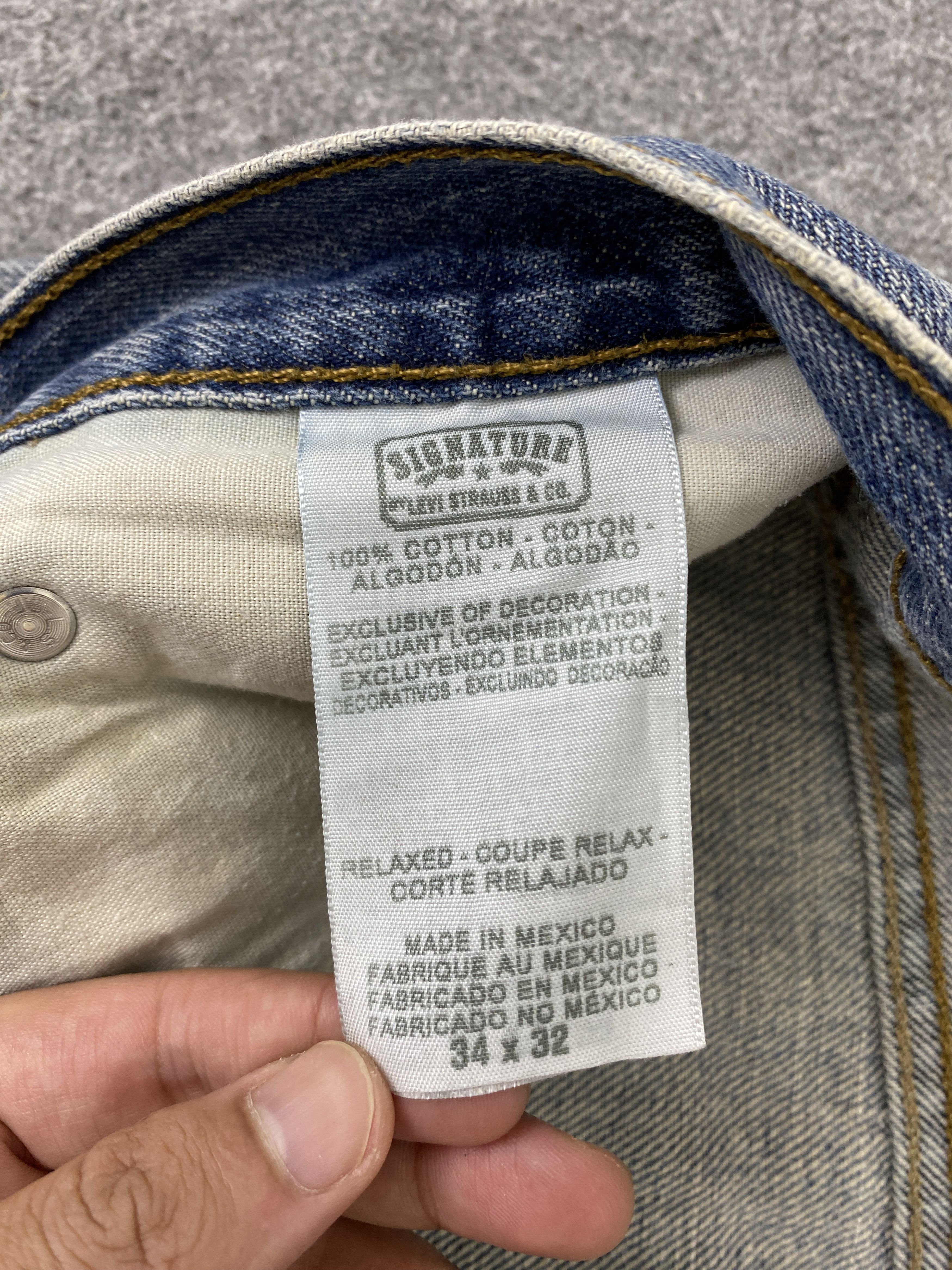 Levi's Vintage Distressed Levis Signature Faded Blue Jeans S0027 Size US 33 - 6 Thumbnail