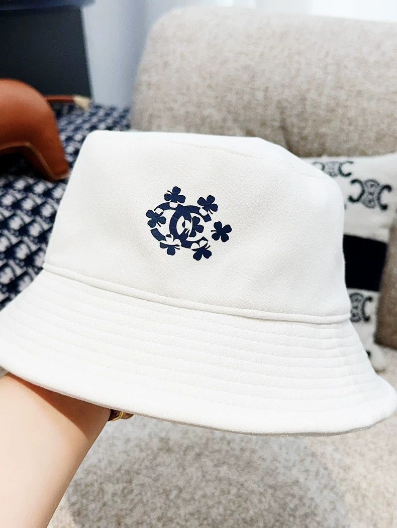 Chanel Chanel SizeM White plum blossom Logo fisherman's hat Size ONE SIZE - 3 Thumbnail