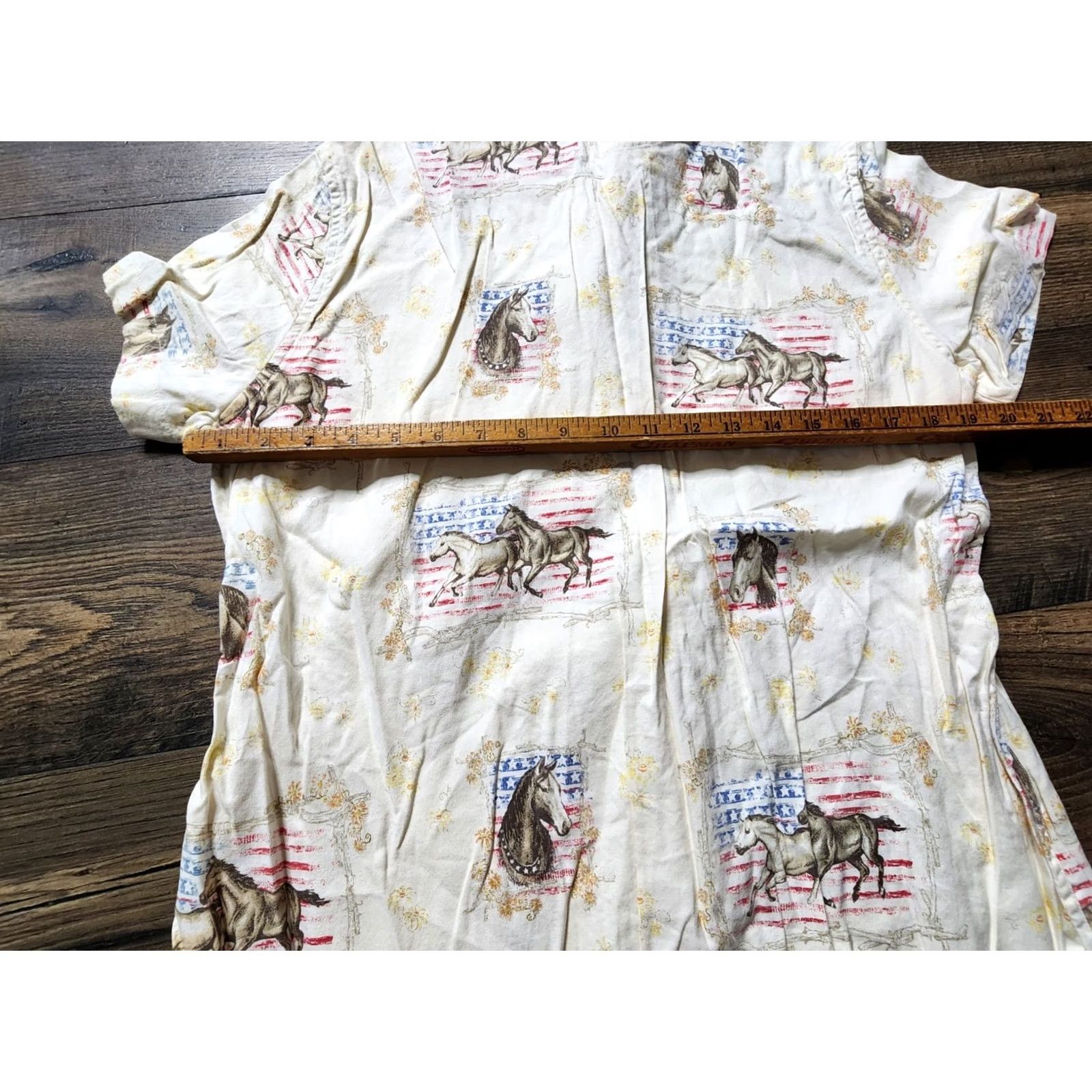 Vintage VINTAGE Bit & Bridle American Flag Button Down Shirt Patriotic Womens XL Beige Cotton Blend Short Sleeve Collared Button-Up Shirts Size XL / US 12-14 / IT 48-50 - 3 Thumbnail