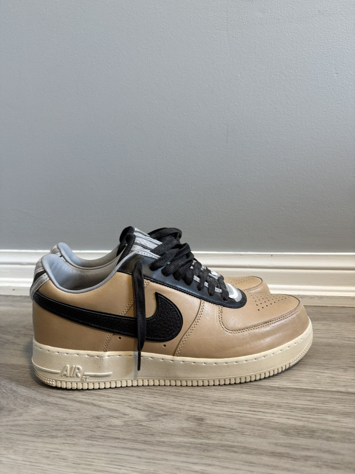 Nike × Riccardo Tisci Nike Air Force 1 Tisci Low Size US 11.5 / EU 44-45 - 2 Thumbnail