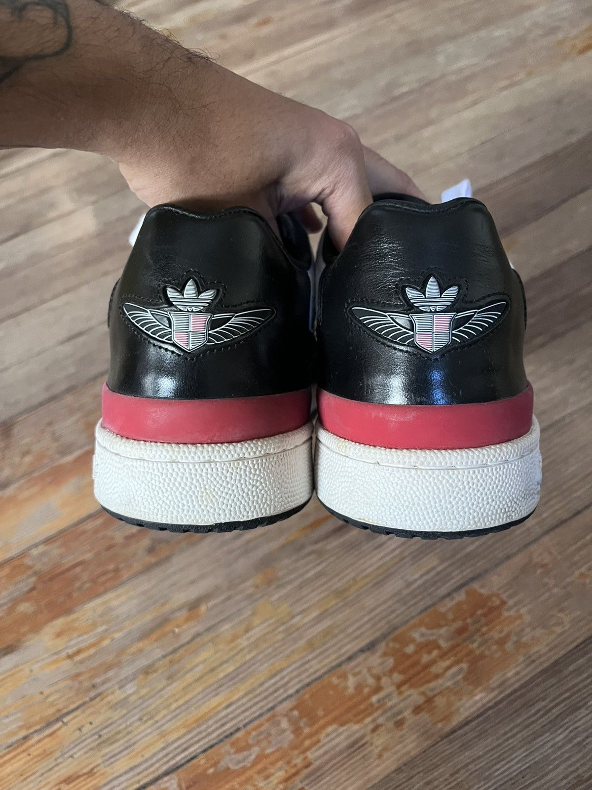 Cadillac Adidas x Cadillac Forums Size US 13 / EU 46 - 4 Thumbnail