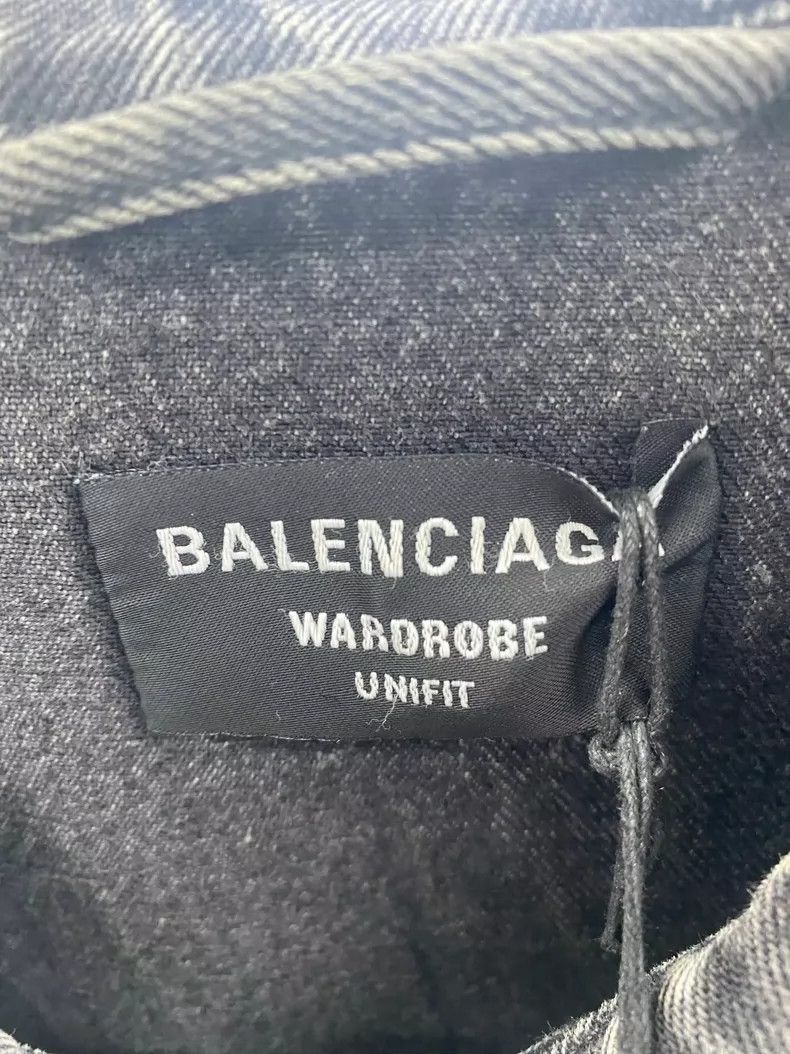 Balenciaga Balenciaga Black smiling face dissolved behind denim jacke Size US S / EU 44-46 / 1 - 4 Thumbnail