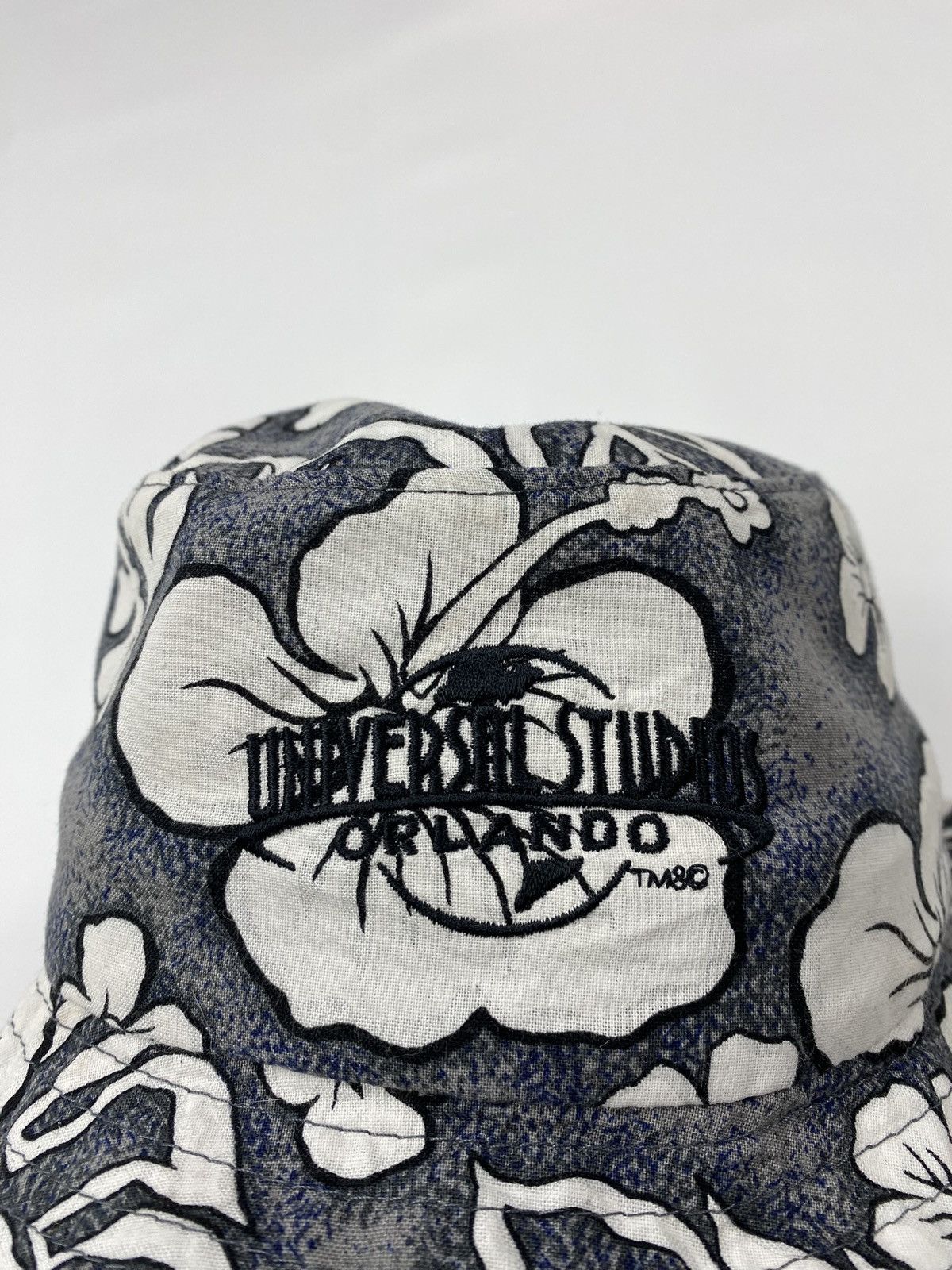 Universal Studios 🔥LASTDROP🔥 Vintage US Orlando Hawaiian Bucket Hat Panama Size ONE SIZE - 2 Thumbnail
