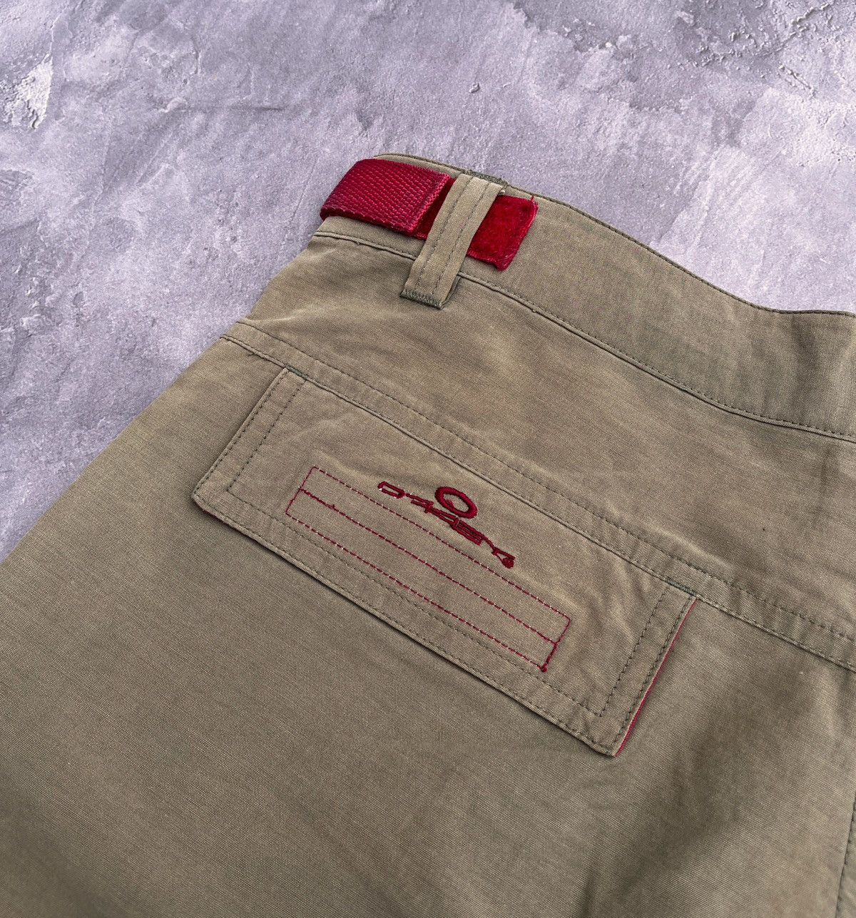 Oakley 🔥Rare OAKLEY Cargo Shorts Vintage Logo Size US 32 / EU 48 - 15 Thumbnail
