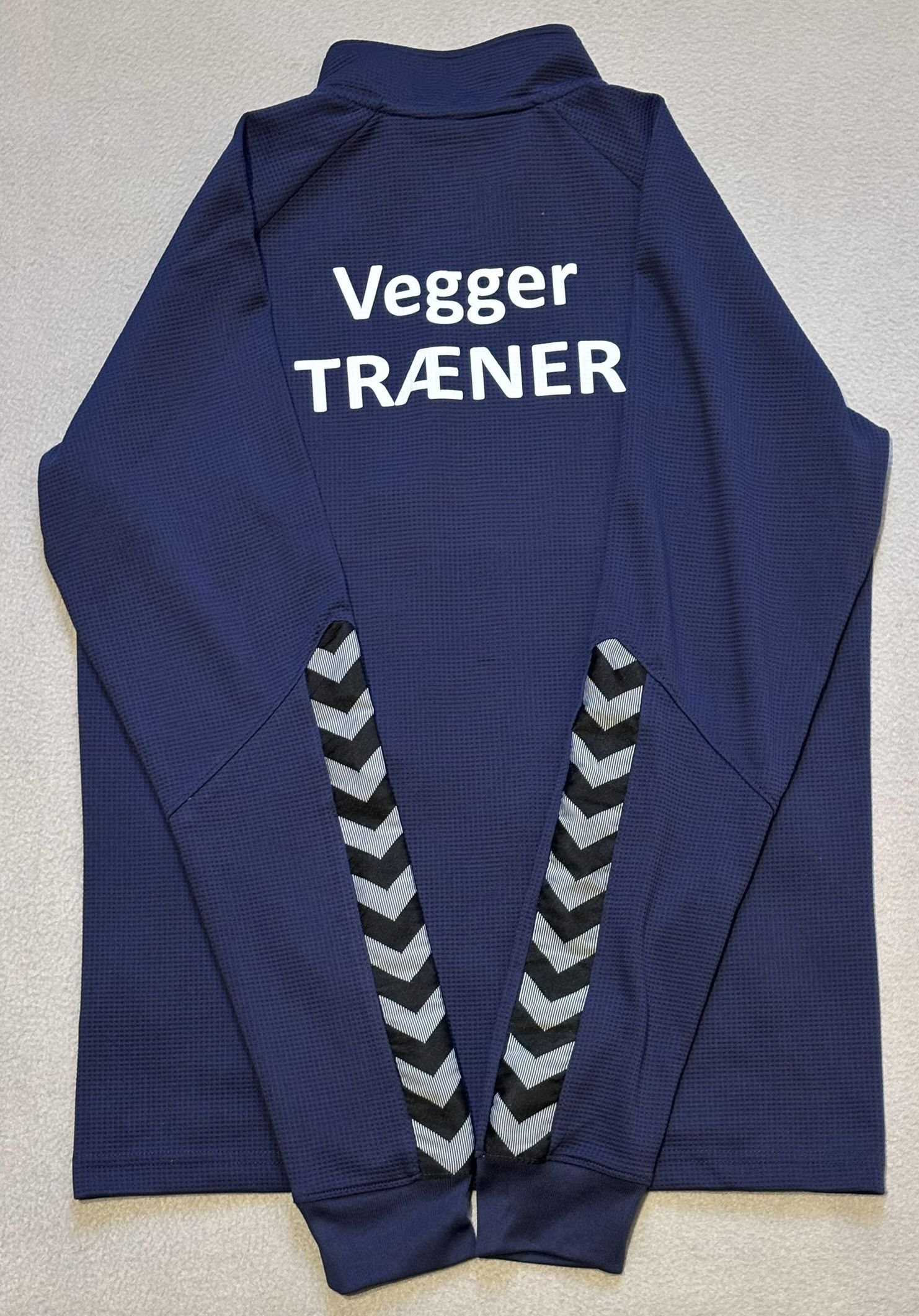 Hummel Vegger IF Hummel Denmark Football Sweatshirt size M Size US M / EU 48-50 / 2 - 11 Thumbnail