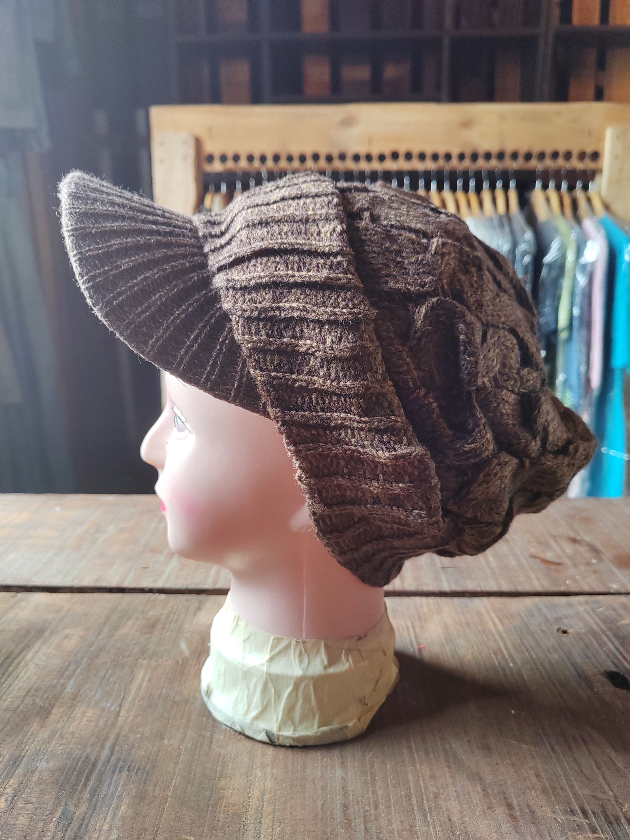 Japanese Brand Vintage Japanese Style Punk Crochet Big Beanie Snowcap Size ONE SIZE - 1 Thumbnail