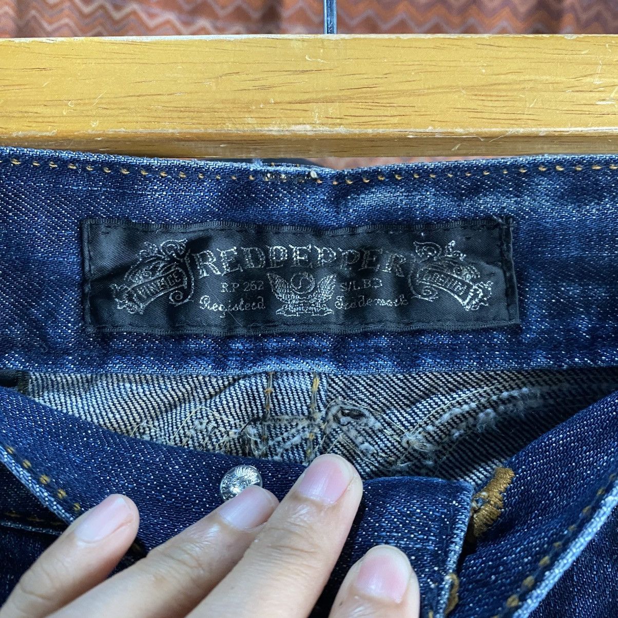 Le Grande Bleu (L.G.B.) Y2K Red Pepper Japan Embroidered Wings Denim Size US 34 / EU 50 - 19 Thumbnail