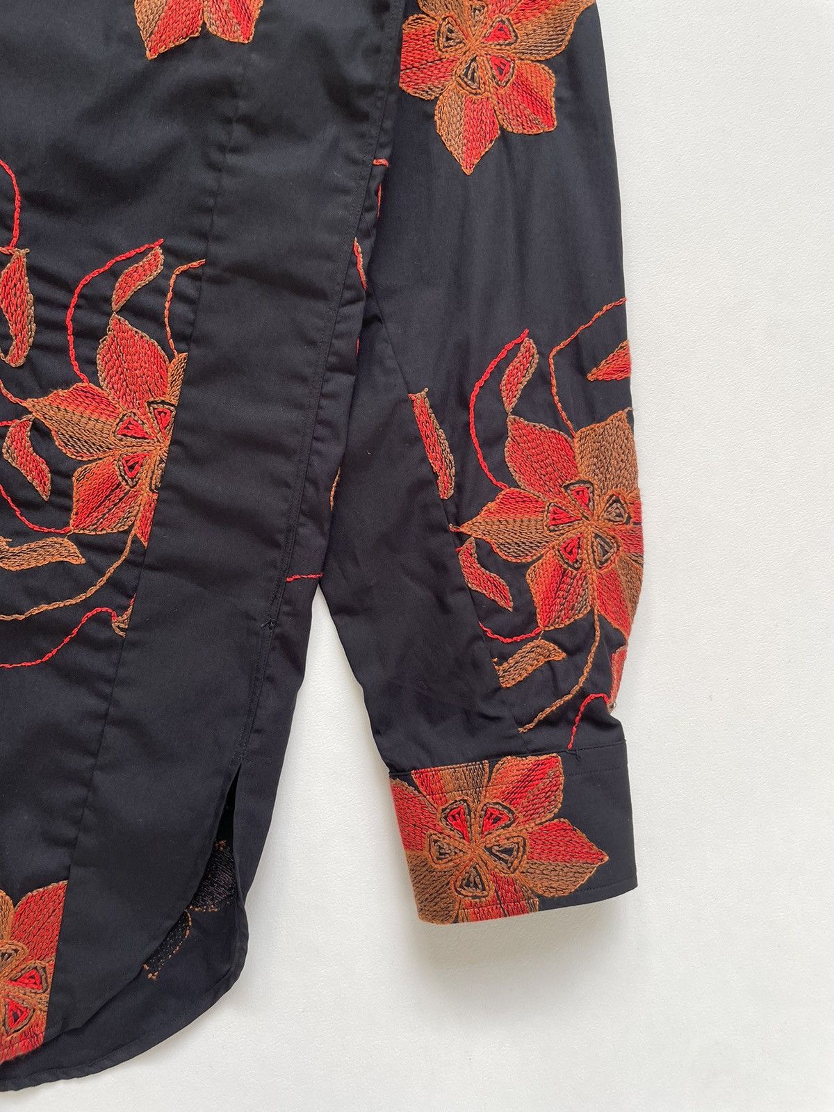 Dries Van Noten A/W 17 ‘Flower Embroidered’ Black Shirt Size US M / EU 48-50 / 2 - 14 Thumbnail