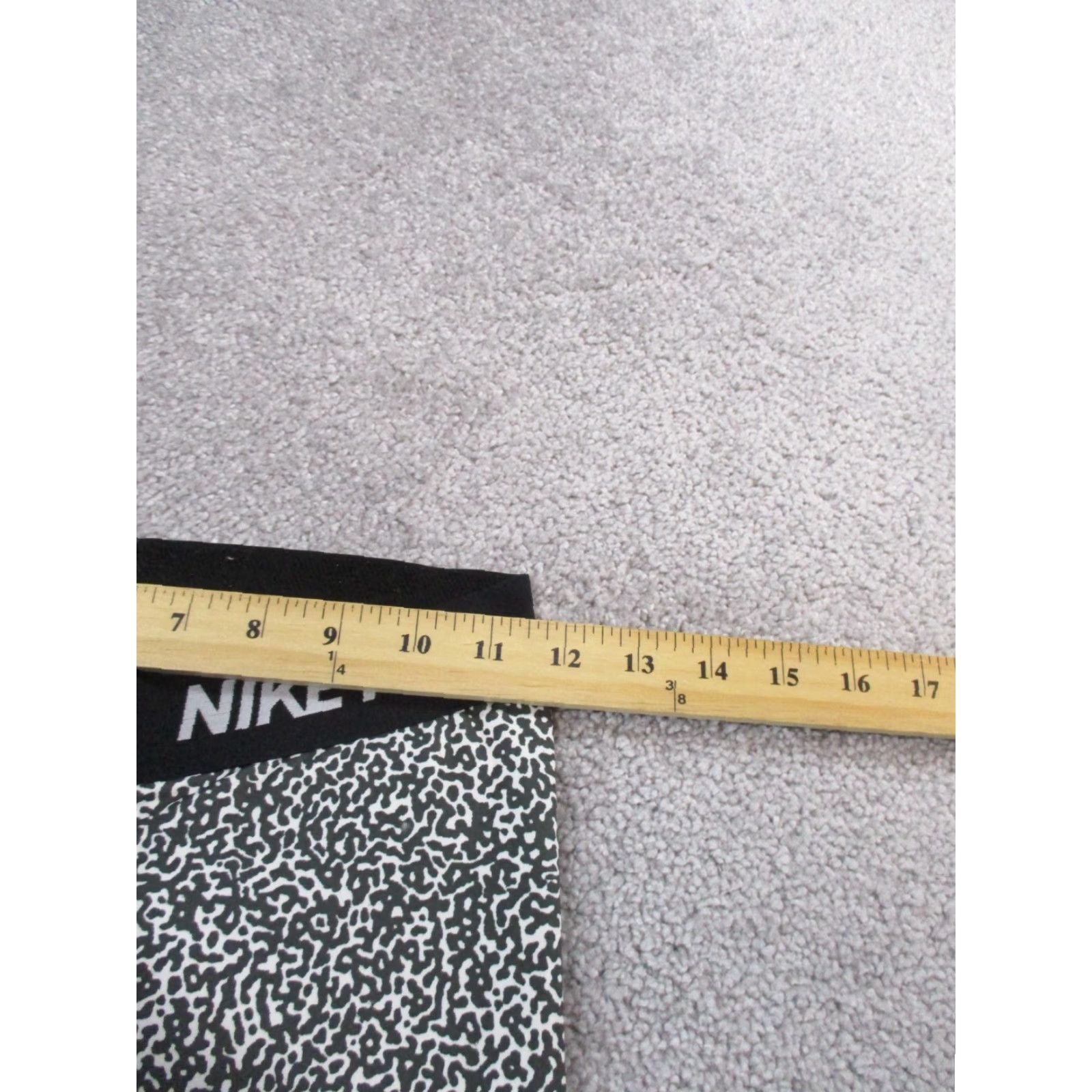 Nike NIKE PRO Compression Leggings Women's Small Black Geometric Athleisure Activewear Size 28" / US 6 / IT 42 - 6 Thumbnail