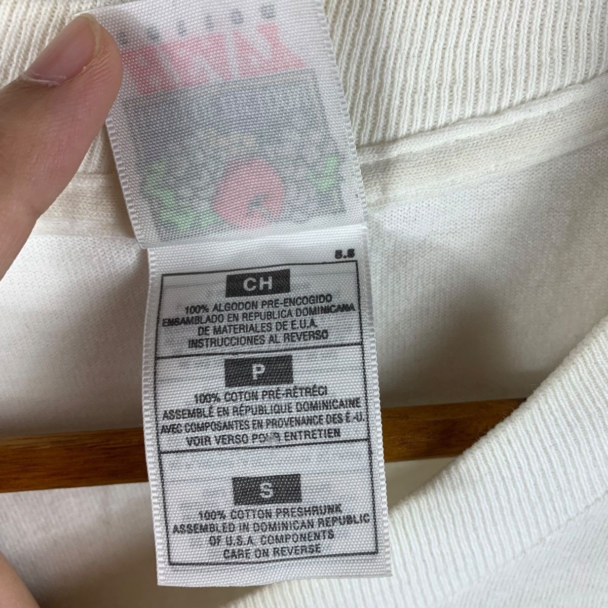 Fruit Of The Loom Vintage 1992 FAMILY TREE of THE SIXTIES Mens XL Size US S / EU 44-46 / 1 - 10 Thumbnail