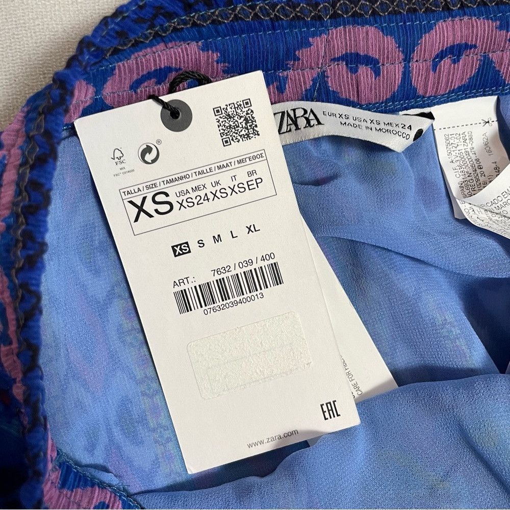 Zara NWT New Zara Printed Mini Skirt Size XS Size 26" / US 2 / IT 38 - 4 Thumbnail