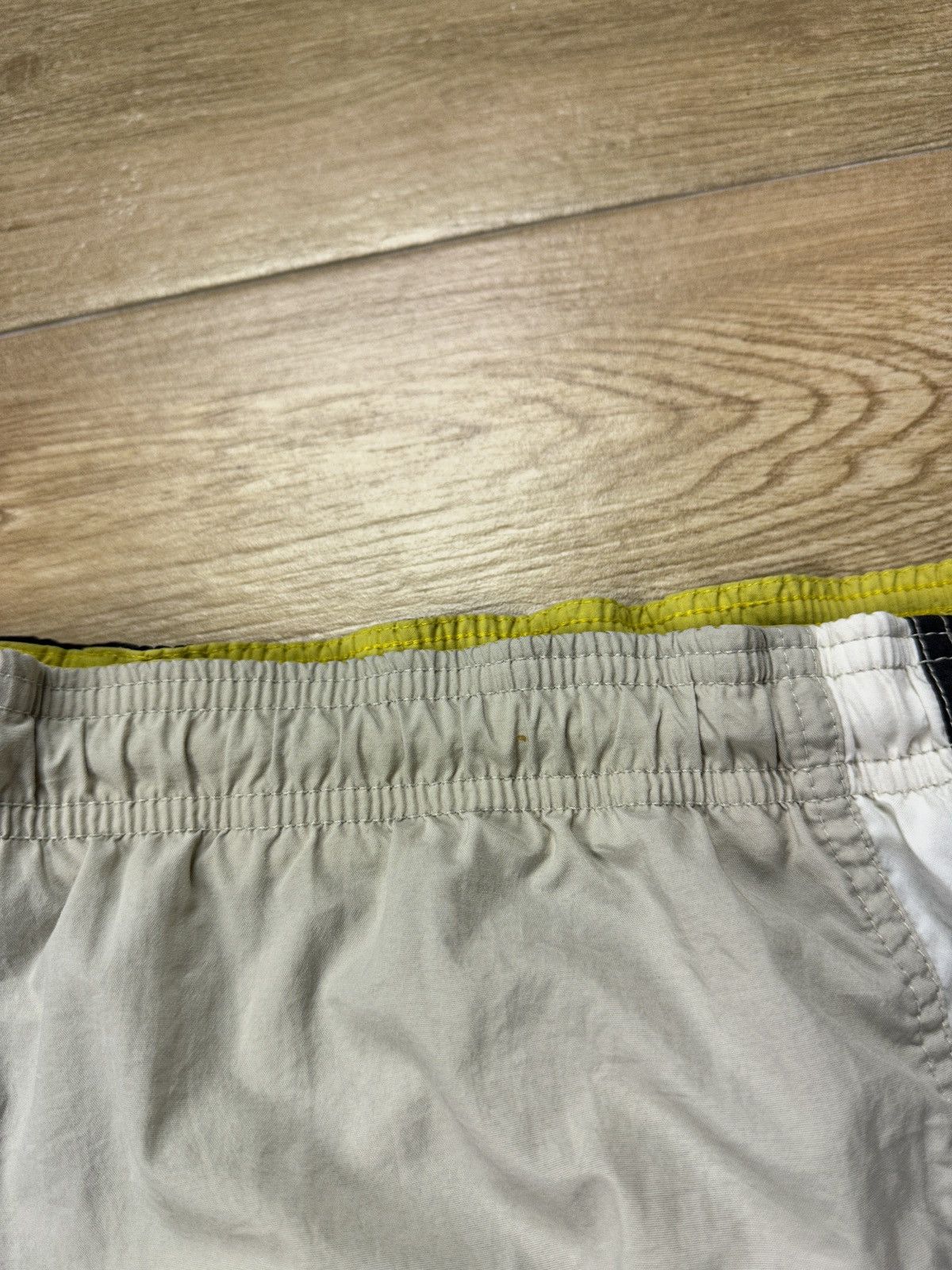 Nike × Vintage Vintage 90’s Nike Big Logo Nylon Shorts Size US 38 / EU 54 - 5 Thumbnail