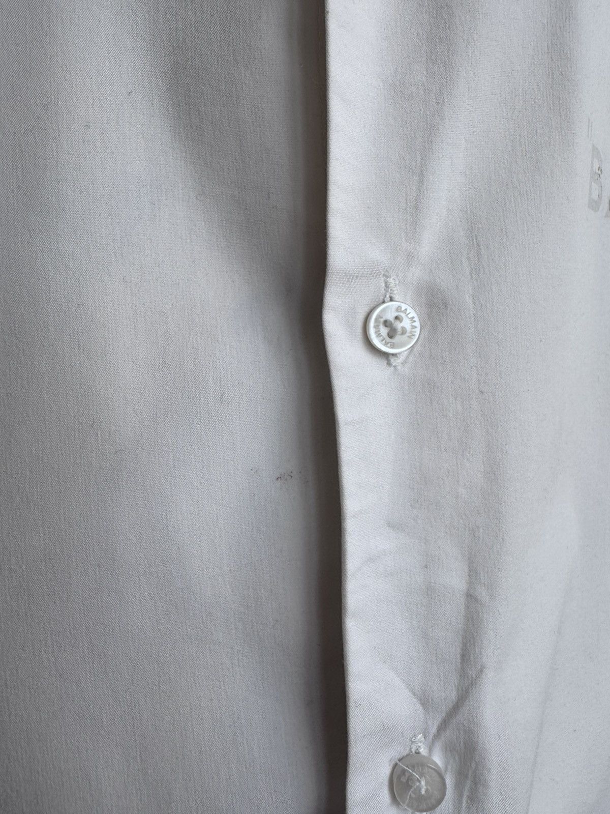 Balmain Balmain Paris White Button Up Shirt T Shirt Tee Big Logo Size US M / EU 48-50 / 2 - 7 Thumbnail