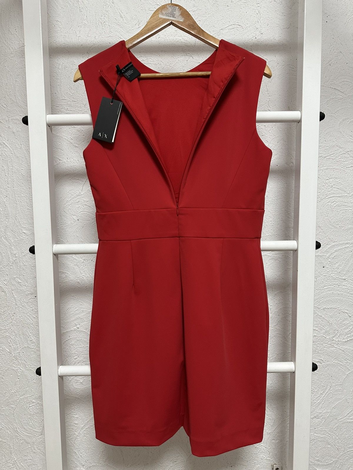 Armani Exchange Armani Exchange Women’s Red Dress Size M Elegant Knee-Length Size M / US 6-8 / IT 42-44 - 6 Thumbnail