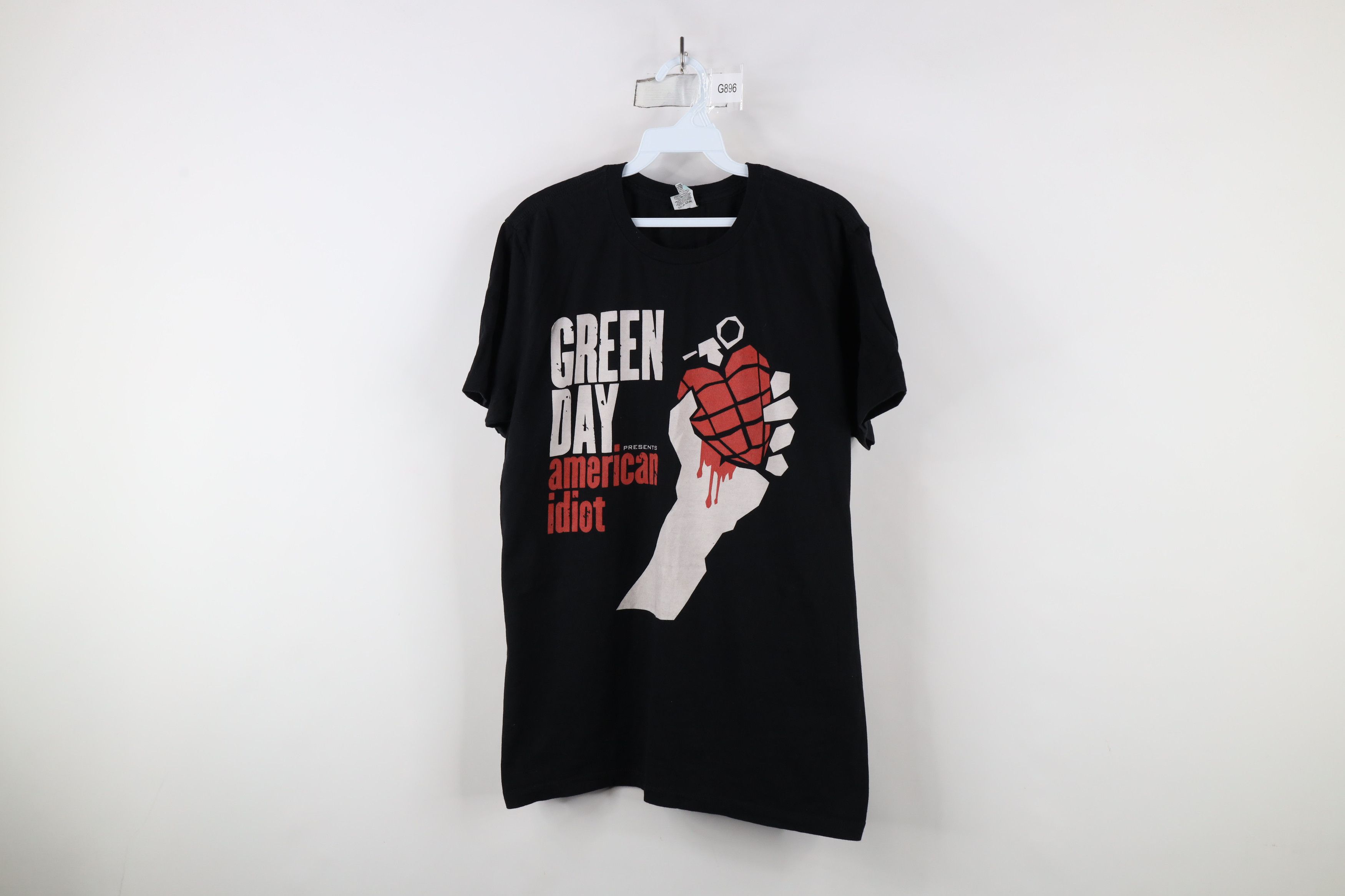 Vintage Vintage Y2K 2004 Idiot Green Day Band Short Sleeve T-Shirt Size US L / EU 52-54 / 3 - 1 Thumbnail