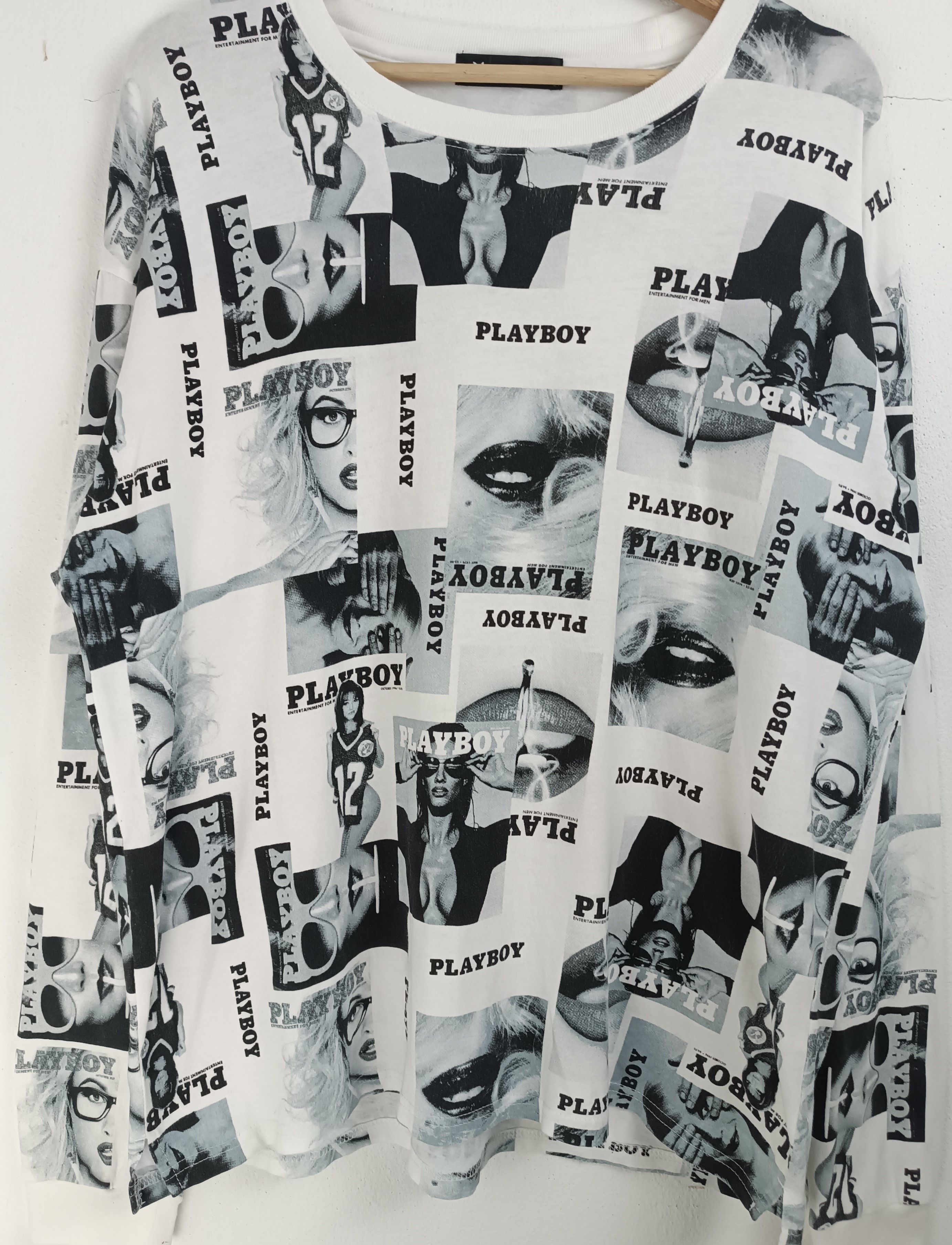 Playboy VINTAGE Y2K PLAYBOY AOP BUNNY SEXY GYATT PORNHUB ADULT TEE Size US L / EU 52-54 / 3 - 7 Thumbnail