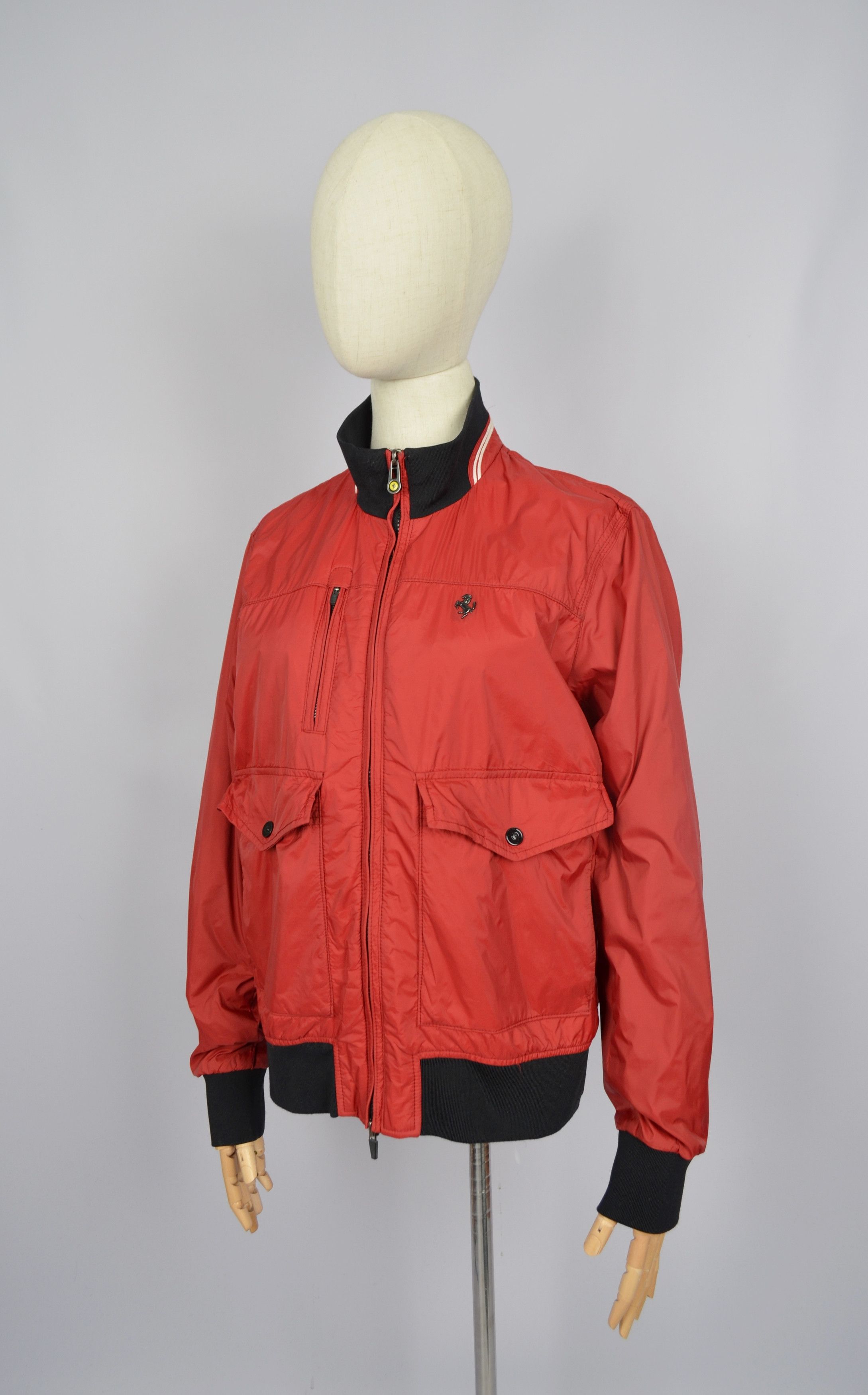 Ferrari × Formula 1 Ferrari Scuderia F1 Red Jacket Nylon Logo Tyvek Lining Sz M Size M / US 6-8 / IT 42-44 - 5 Thumbnail