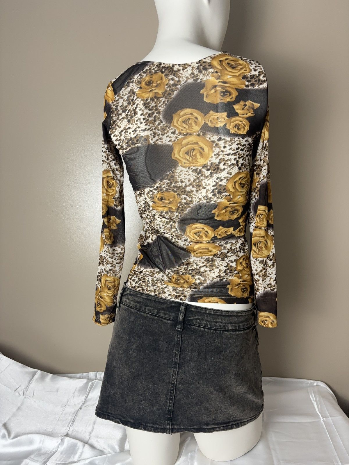 Japanese Brand × Vintage Roses printed mesh long sleeve vintage top Size M / US 6-8 / IT 42-44 - 3 Thumbnail