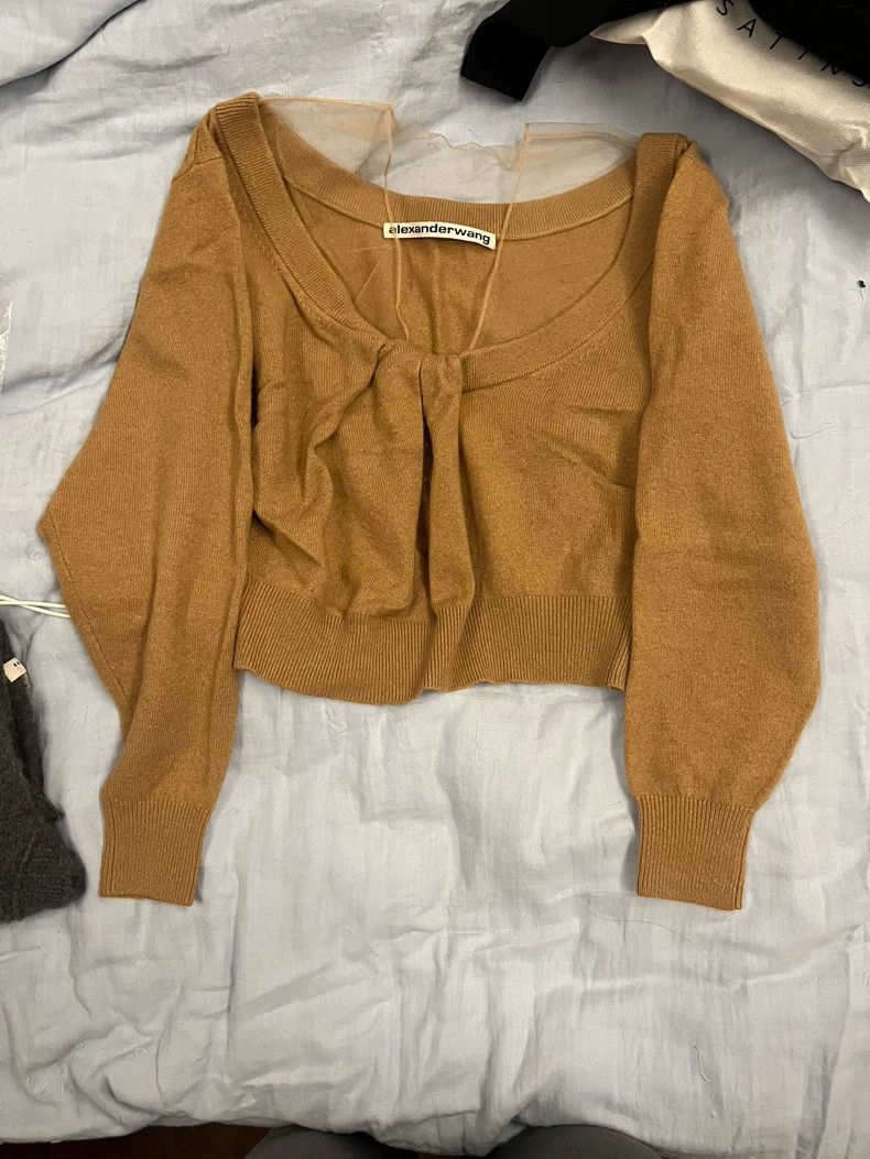 Alexander Wang Alexander Wang Sheer Cold Shoulder Sweater XS Size XS / US 0-2 / IT 36-38 - 1 Thumbnail
