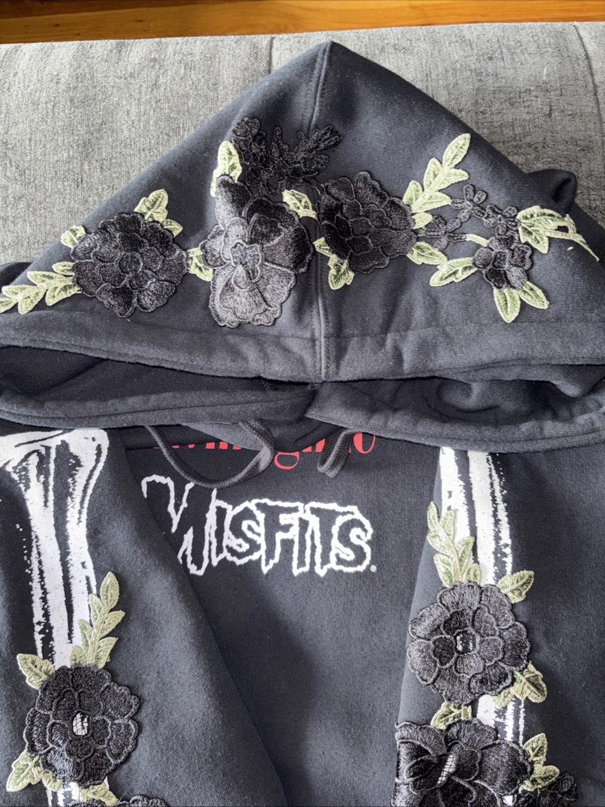 Civil Regime Misfits x Civil Black Roses Hoodie XL New With Tags Size US XL / EU 56 / 4 - 7 Thumbnail