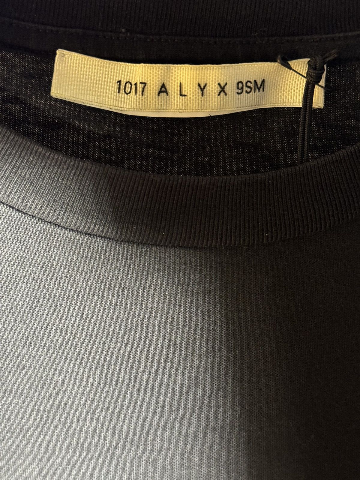 1017 ALYX 9SM 1017 ALYX 9SM Abstract Flag Graphics Tee SS22 Size US XL / EU 56 / 4 - 3 Thumbnail