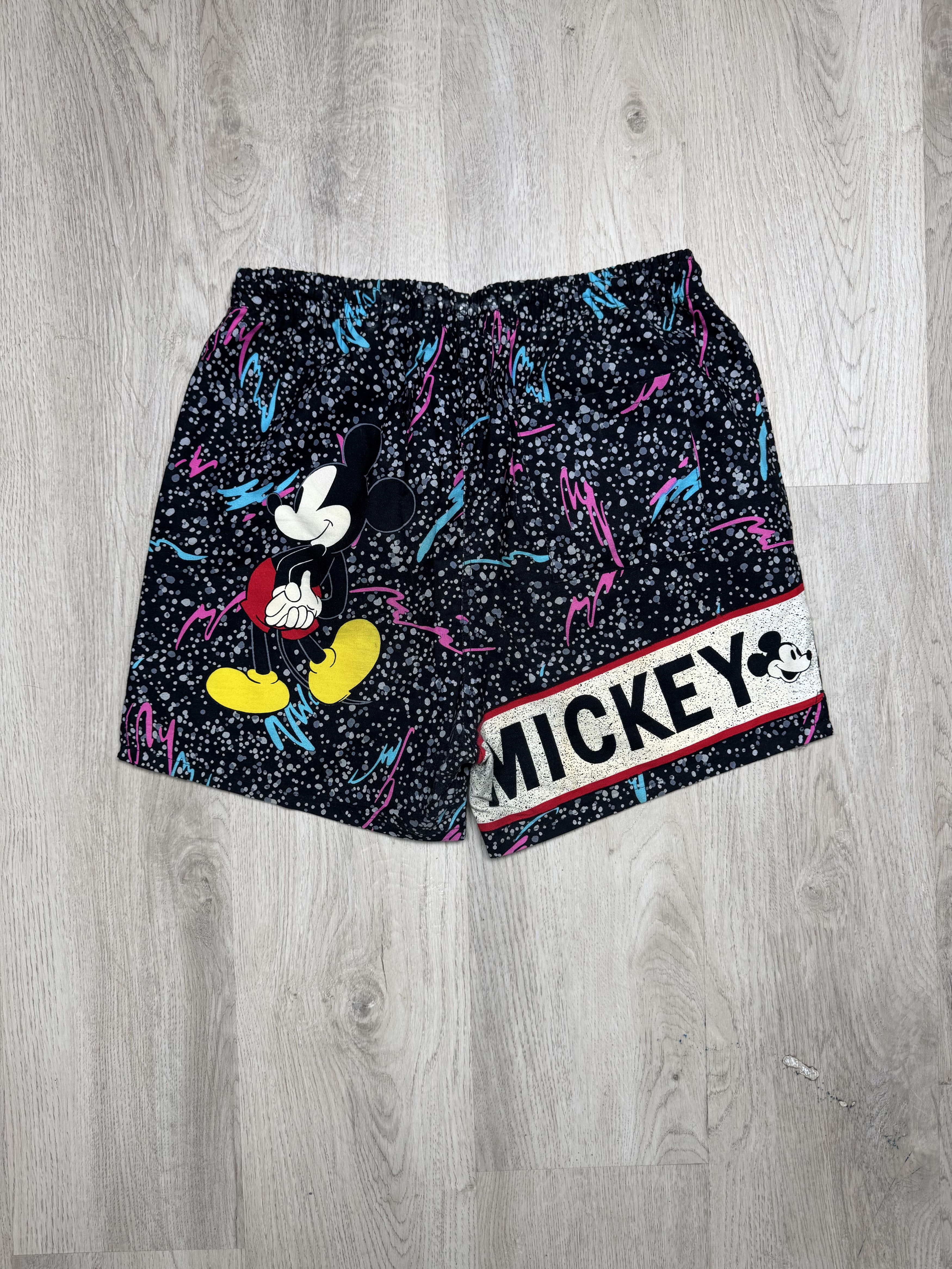 Mickey Mouse Mickey Mouse Disney Vintage Mens Shorts Size US 32 / EU 48 - 8 Thumbnail