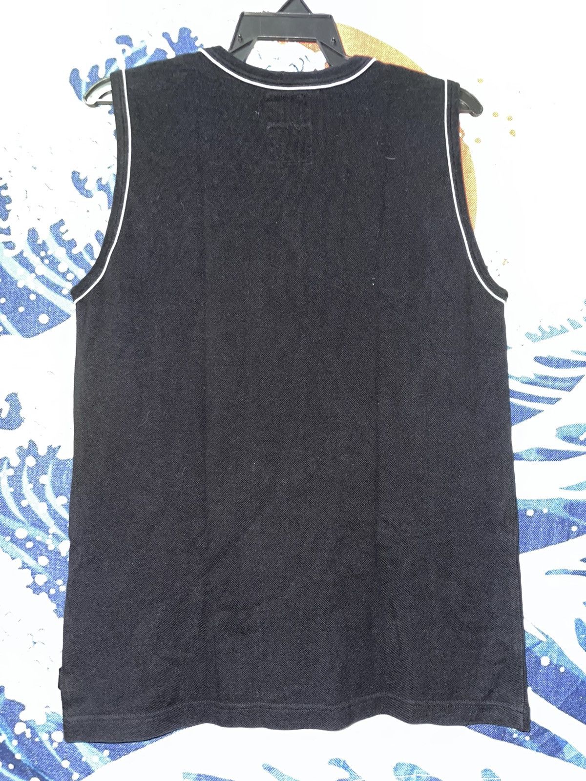 NEIGHBORHOOD SLEEVELESS TEE