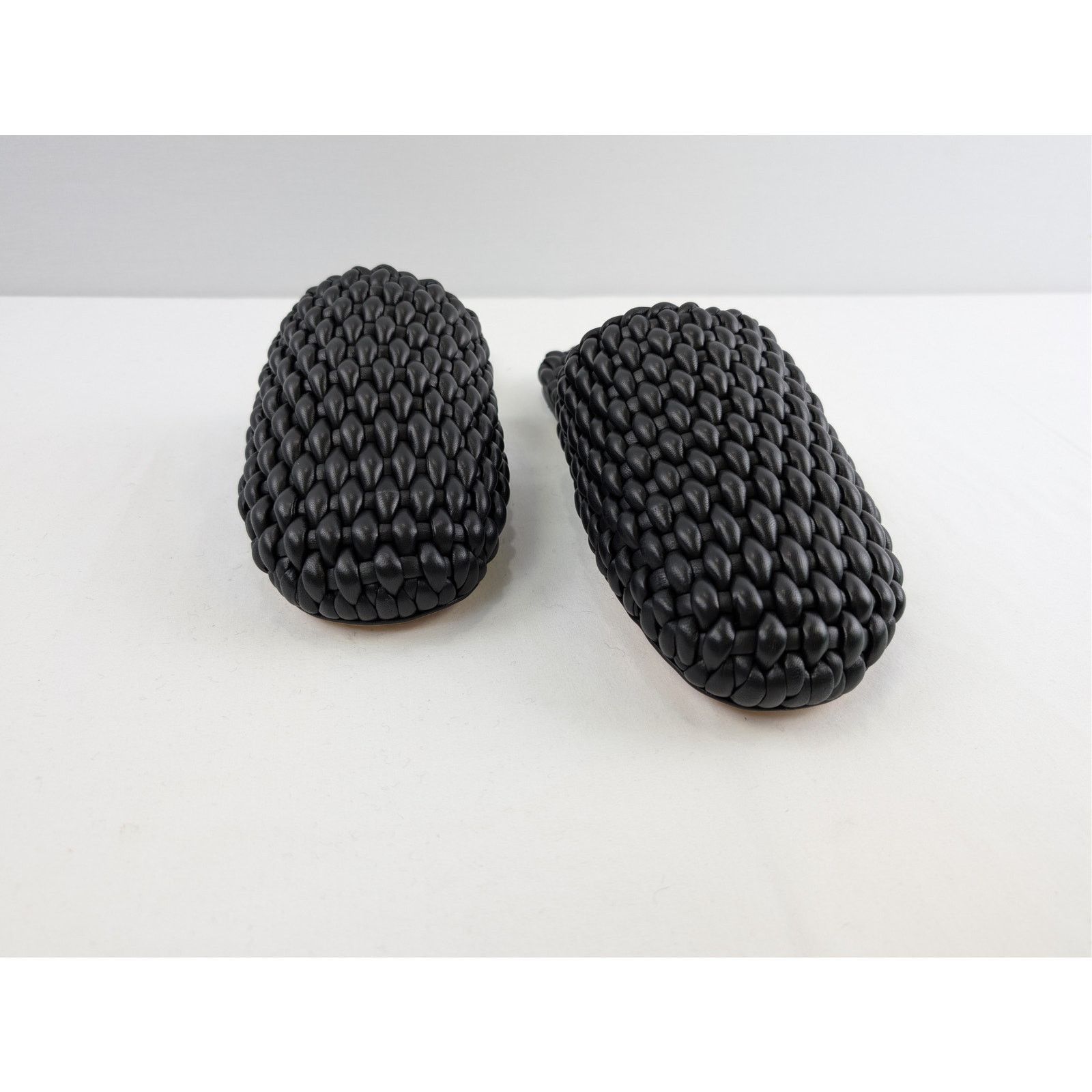 Bottega Veneta o1rshd1 Rubber Cloud Weave Squid Slipper in Black 41 Size US 8 / EU 41 - 5 Thumbnail